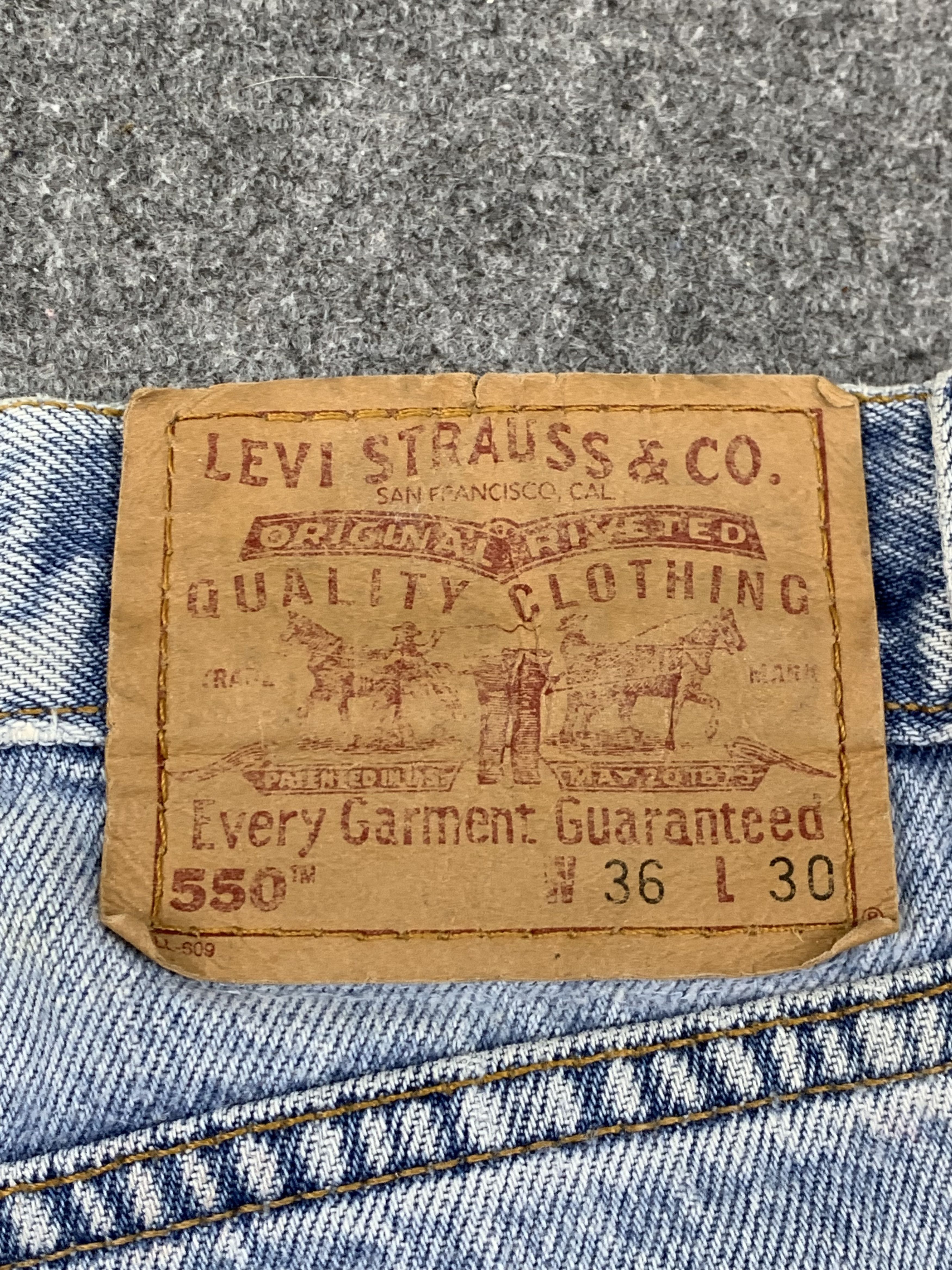 Levi's Vintage 90s Levis 550 Light Wash Jeans DP1779 Size US 36 / EU 52 - 5 Thumbnail