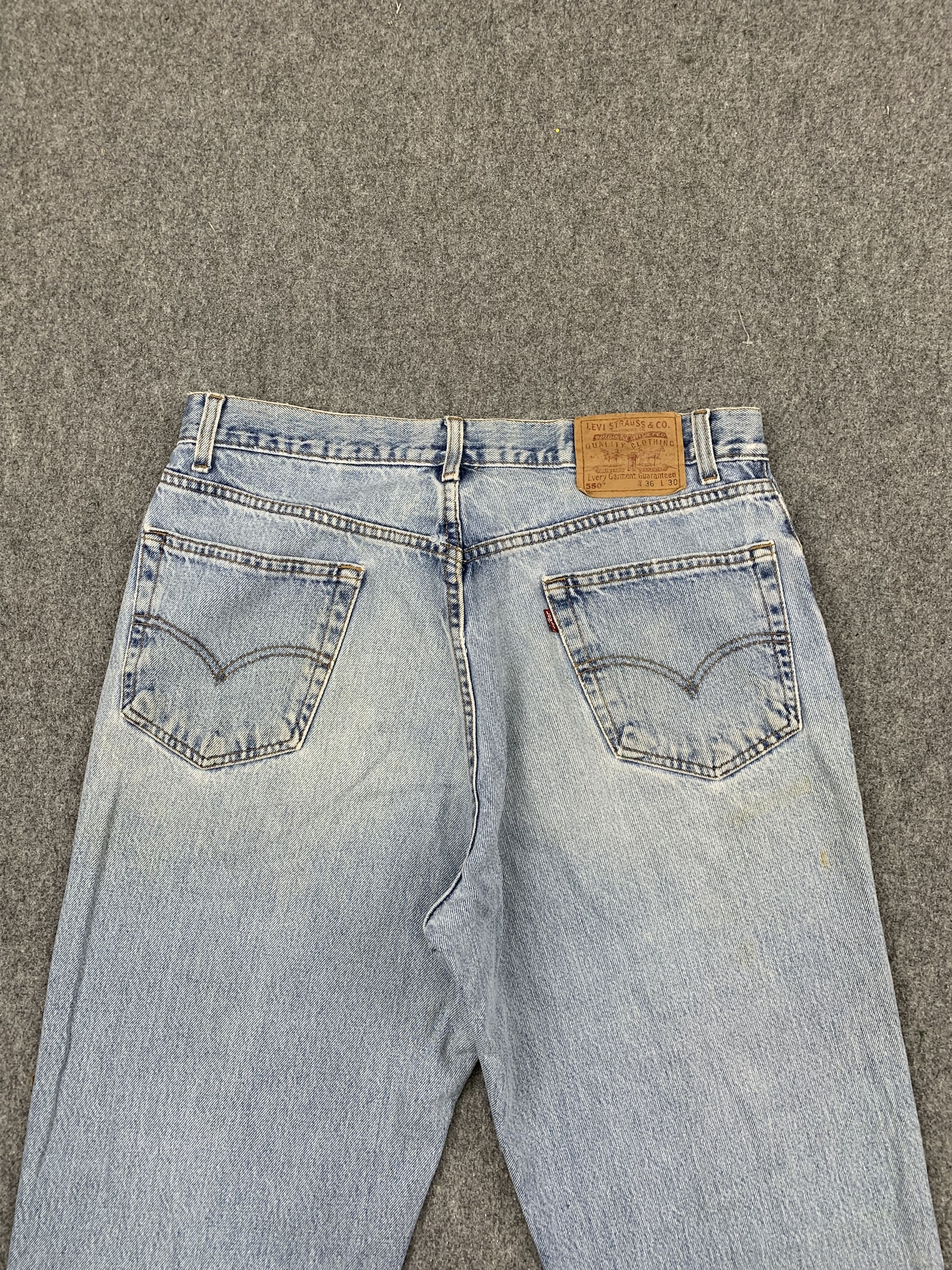 Levi's Vintage 90s Levis 550 Light Wash Jeans DP1779 Size US 36 / EU 52 - 4 Thumbnail