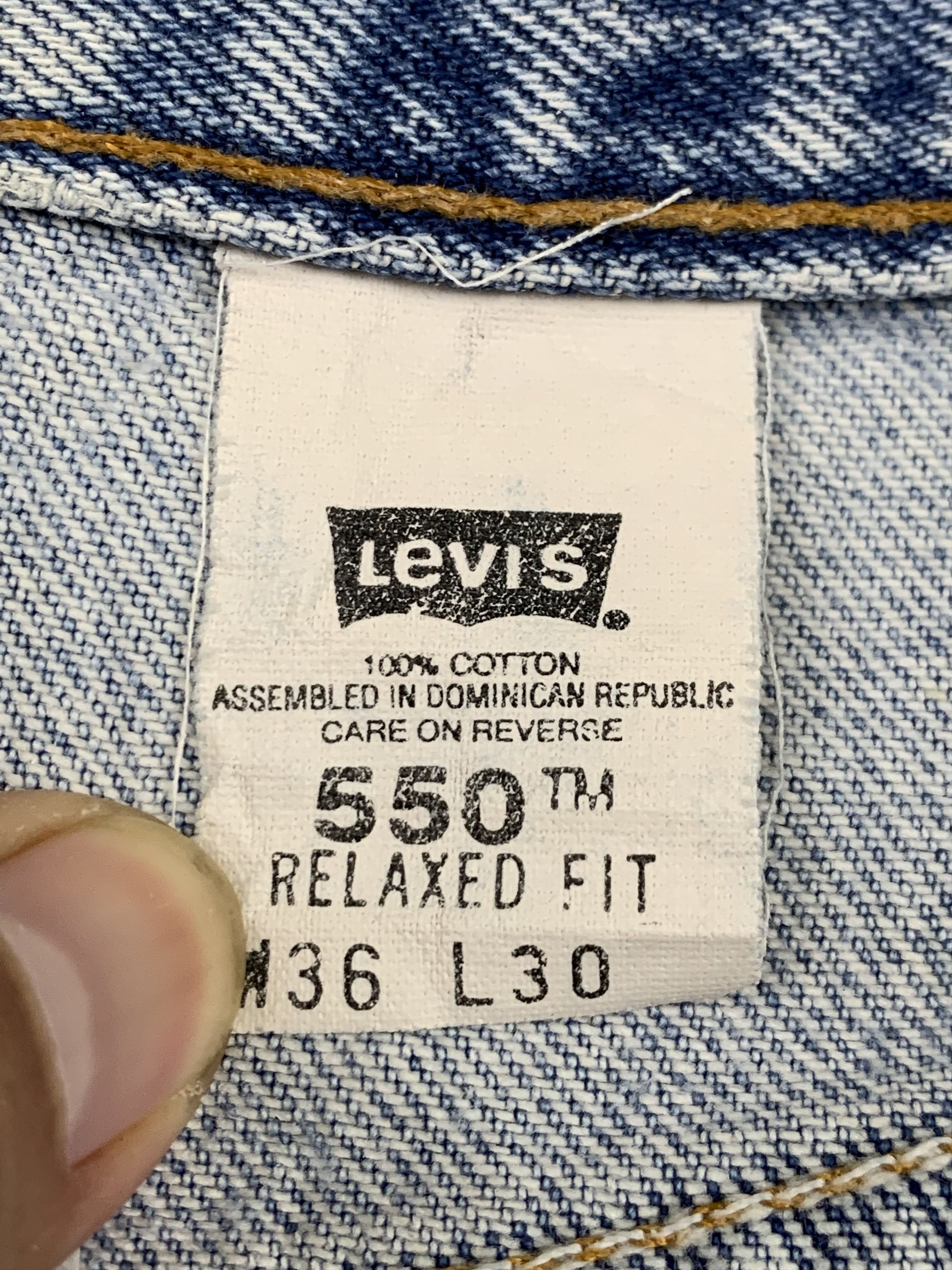 Levi's Vintage 90s Levis 550 Light Wash Jeans DP1779 Size US 36 / EU 52 - 7 Thumbnail