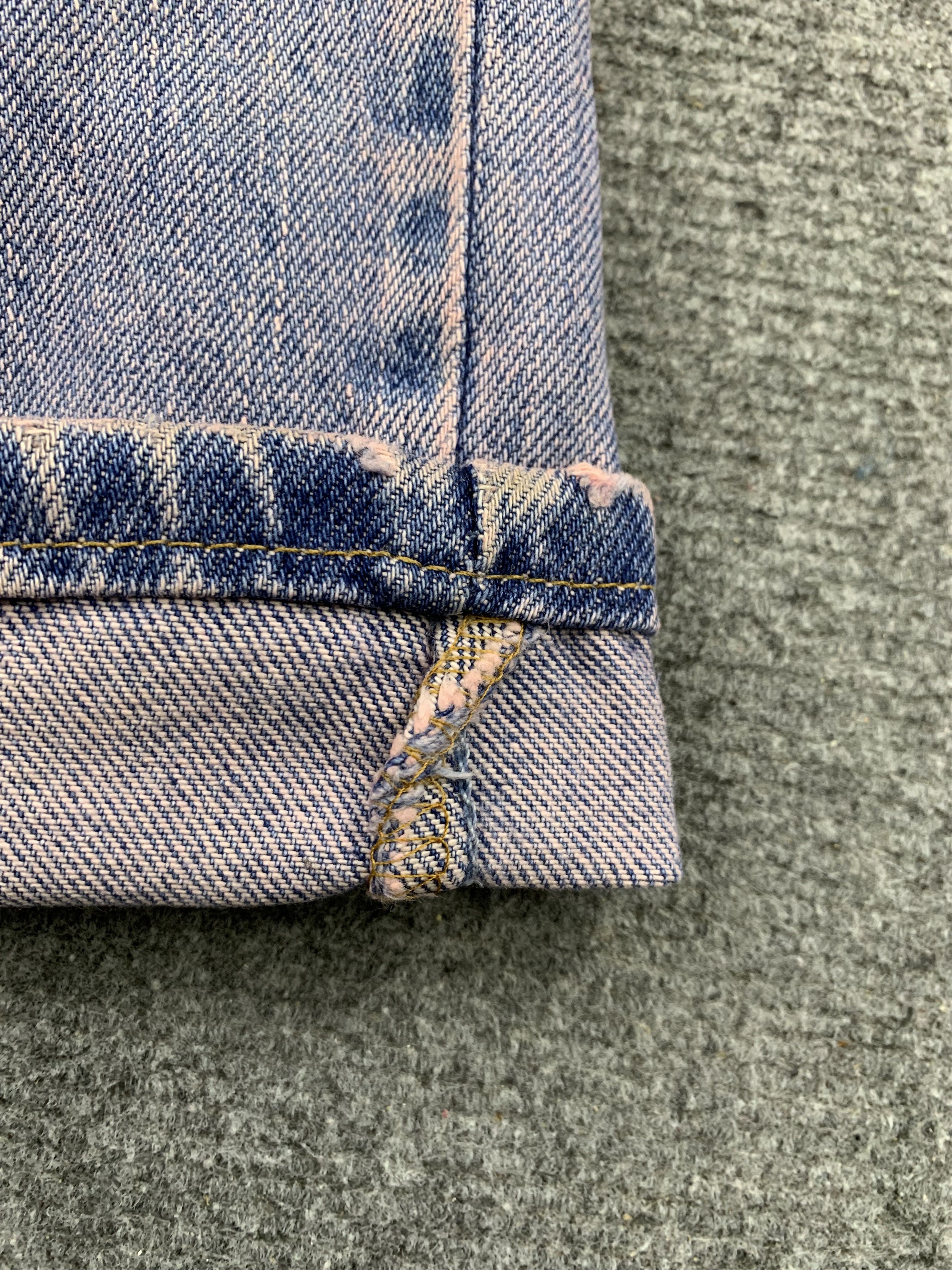 Levi's Vintage Levis Light Blue Jeans DP1784 Size US 35 - 9 Thumbnail