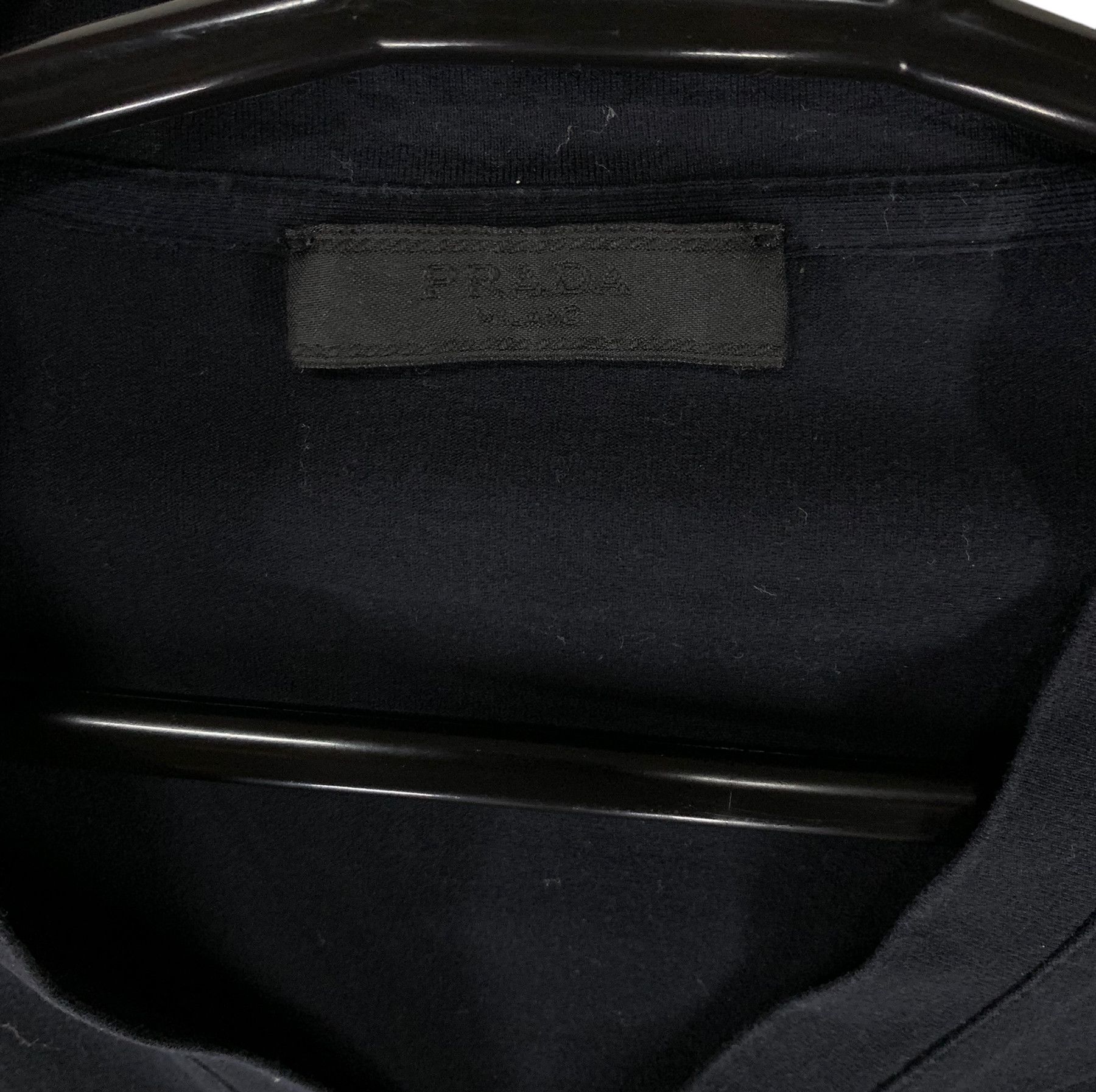 Designer × Prada Prada pocket logo tessuto Tshirt Size US L / EU 52-54 / 3 - 6 Thumbnail