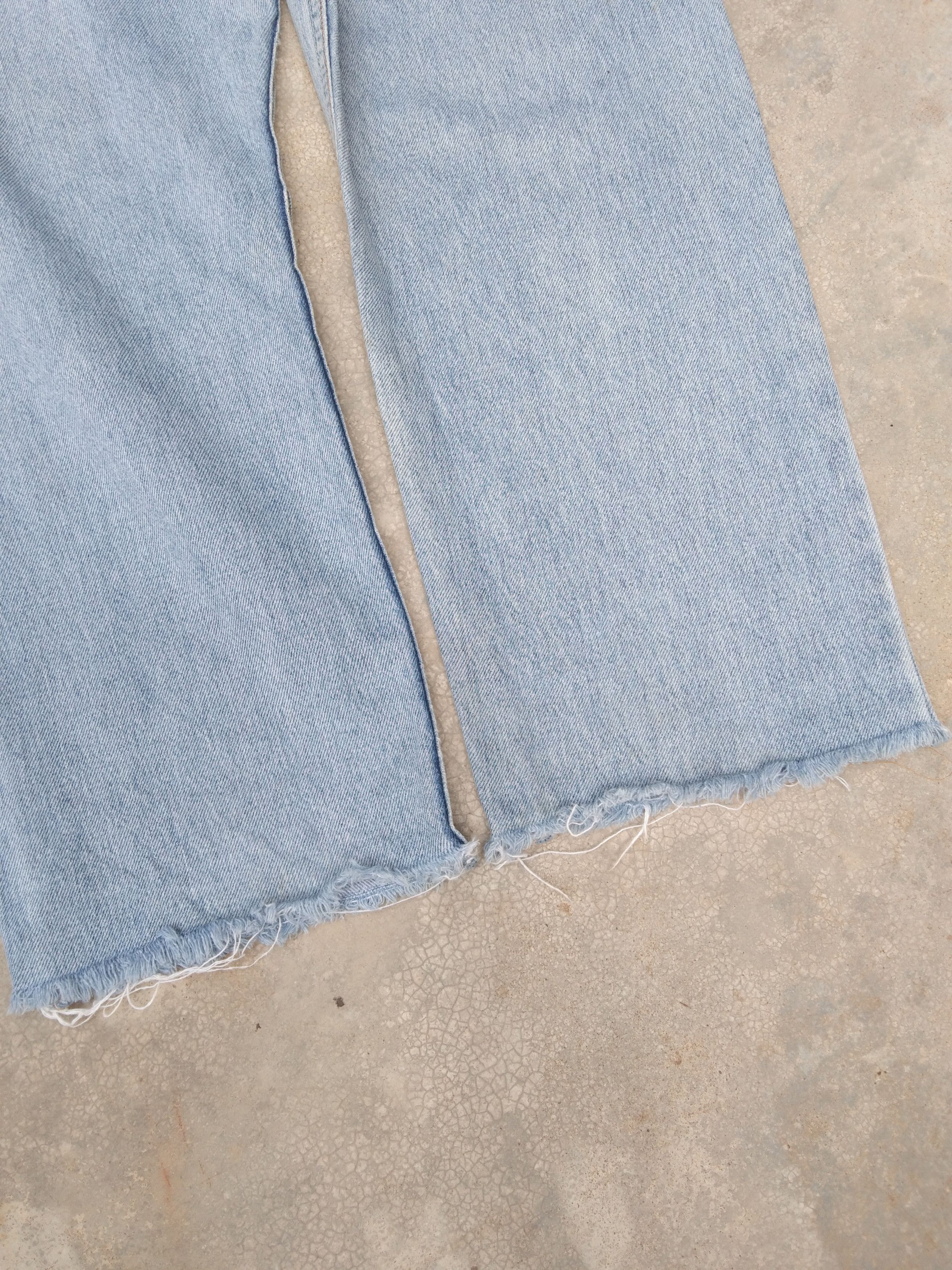 Levi's Vintage Levi's Jeans 505 Made In USA Cropped Distressed Size US 36 / EU 52 - 3 Thumbnail