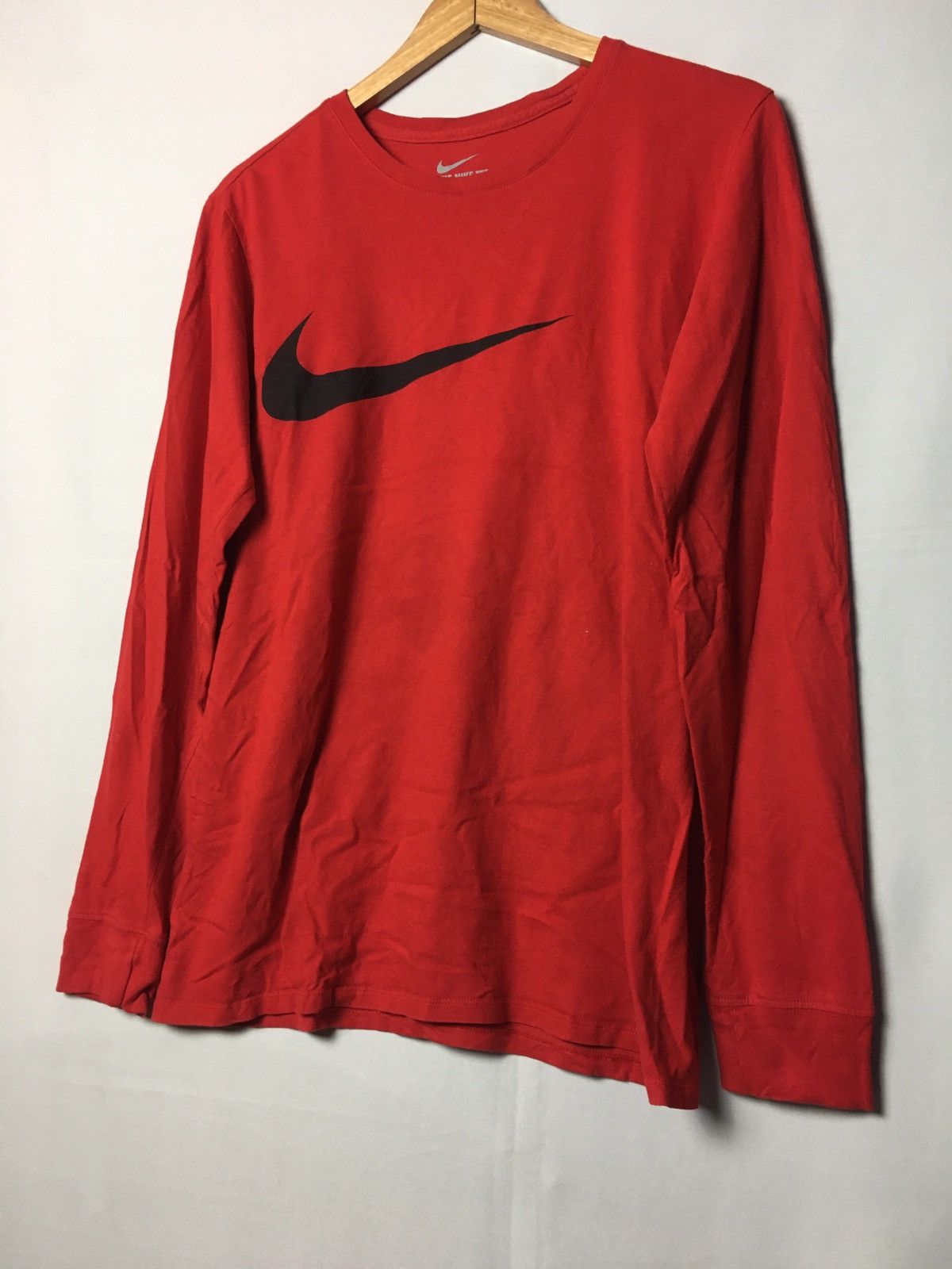 Nike Nike swoosh long sleeves red t shirt Size US M / EU 48-50 / 2 - 3 Thumbnail
