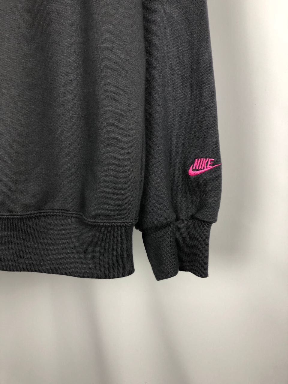 Nike Nike vintage big logo sweatshirt size XL Size US XL / EU 56 / 4 - 3 Thumbnail