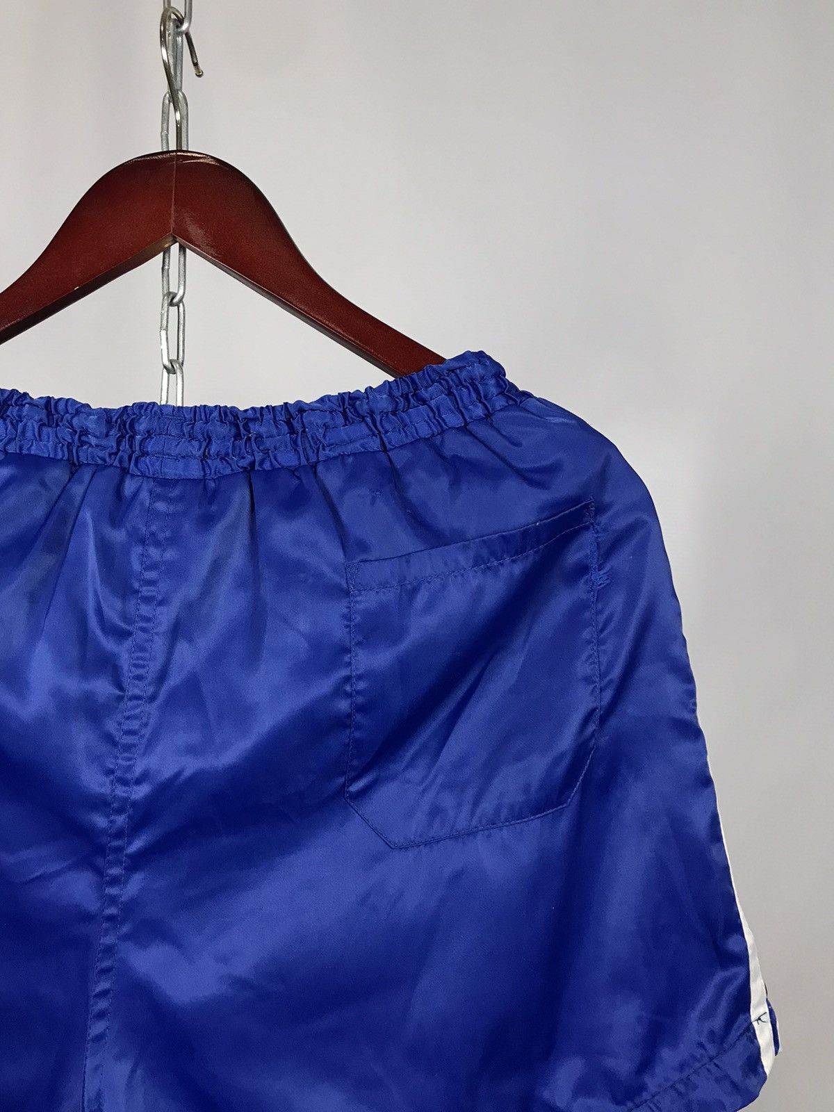 Adidas Adidas vintage rare streetwear shorts Size US 34 / EU 50 - 5 Thumbnail