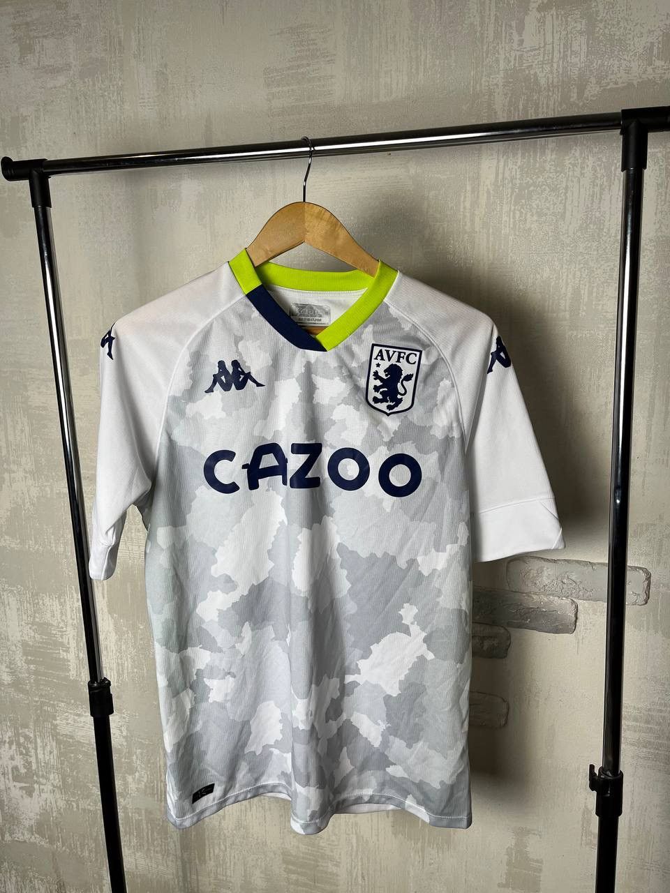 Aston Villa AVFC kappa soccer jersey size M