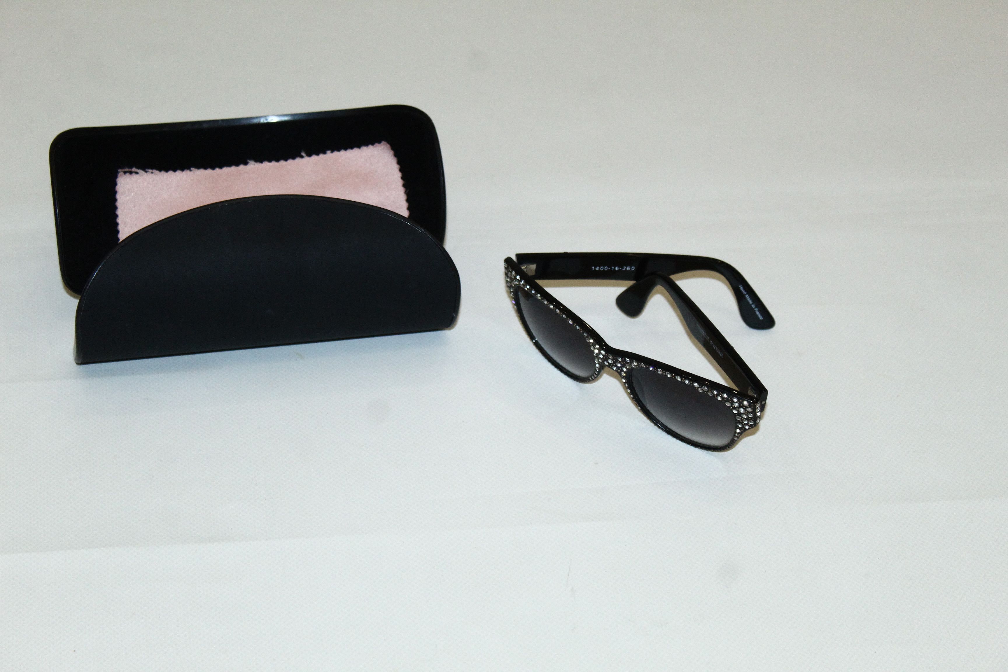 Emmanuelle Khanh RARE! Emmanuelle Khanh Paris Swarovski Trim Sunglasses Size ONE SIZE - 5 Thumbnail