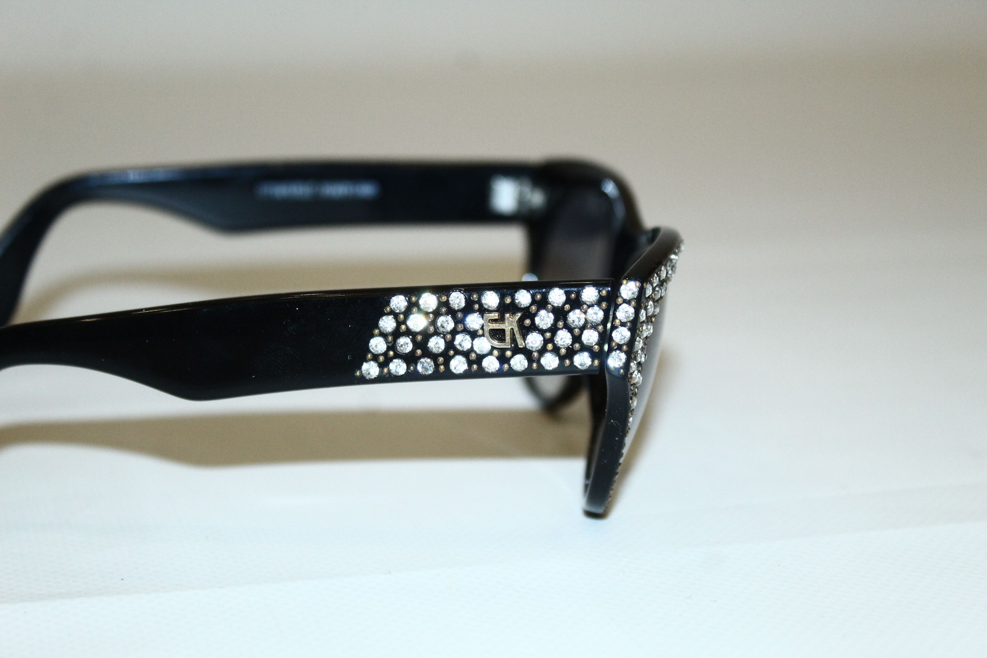 Emmanuelle Khanh RARE! Emmanuelle Khanh Paris Swarovski Trim Sunglasses Size ONE SIZE - 9 Thumbnail
