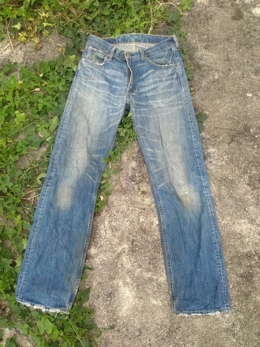 Japanese Brand DISTRESSED LEVIS LOT 503 STRAIGHTCUT JEAN Size US 32 / EU 48 - 1 Thumbnail