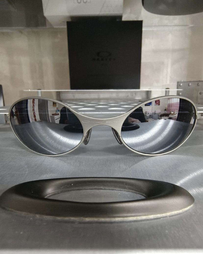 Oakley Oakley e wire 1.0 gen 1 vintage | Grailed