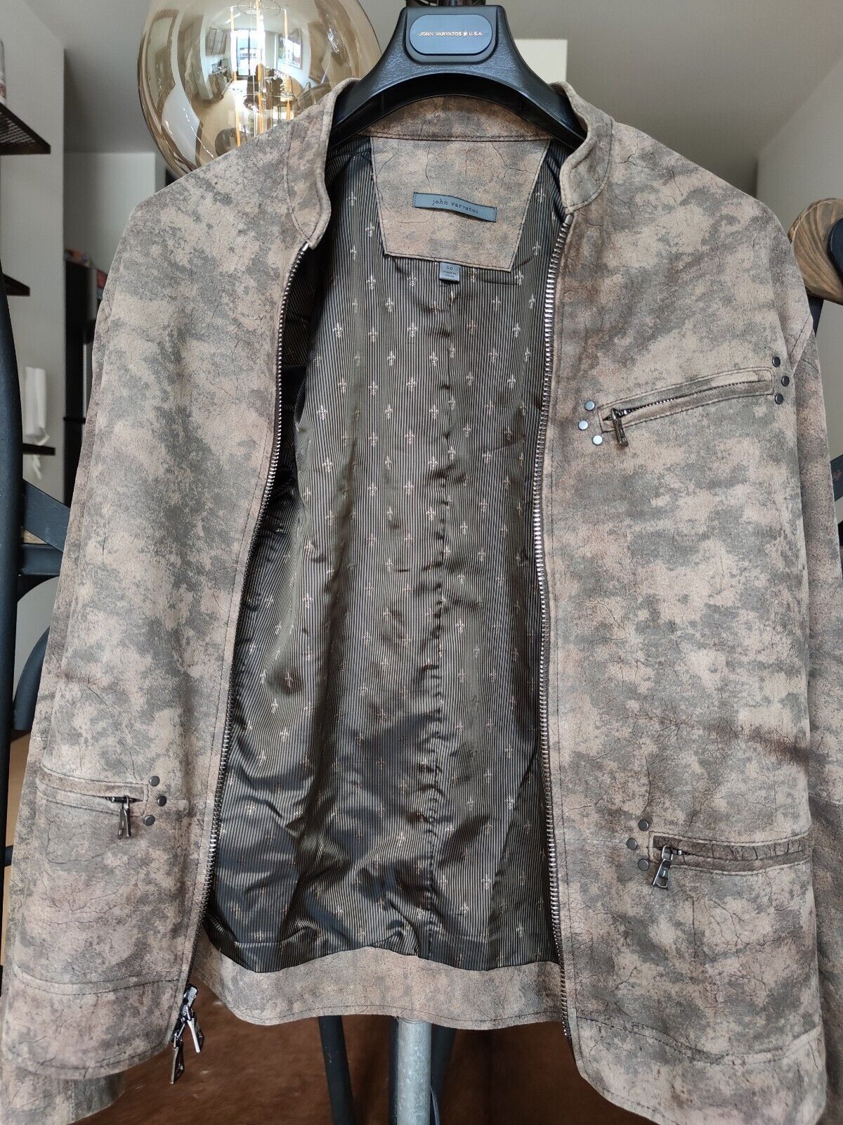 John Varvatos John Varvatos LEATHER MOTO JACKET. Size EU 50 USA 40 Size US M / EU 48-50 / 2 - 11 Thumbnail