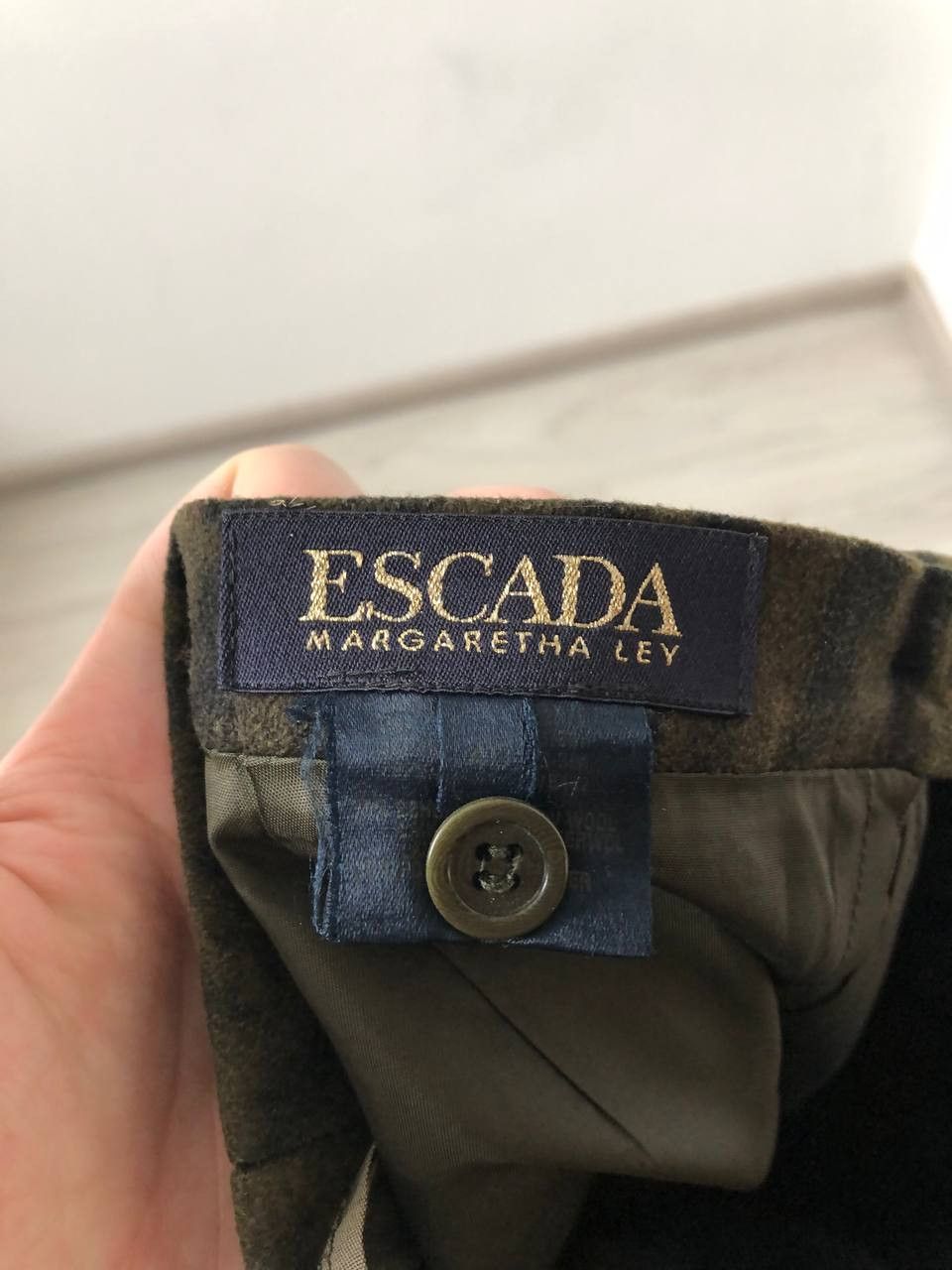 Escada RARE🔥VINTAGE ESCADA MARGARETHA LEY Size S / US 4 / IT 40 - 6 Thumbnail
