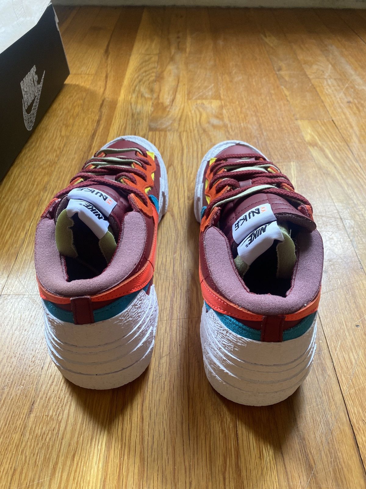 Kaws × Nike × Sacai Nike blazer low Size US 10.5 / EU 43-44 - 4 Thumbnail