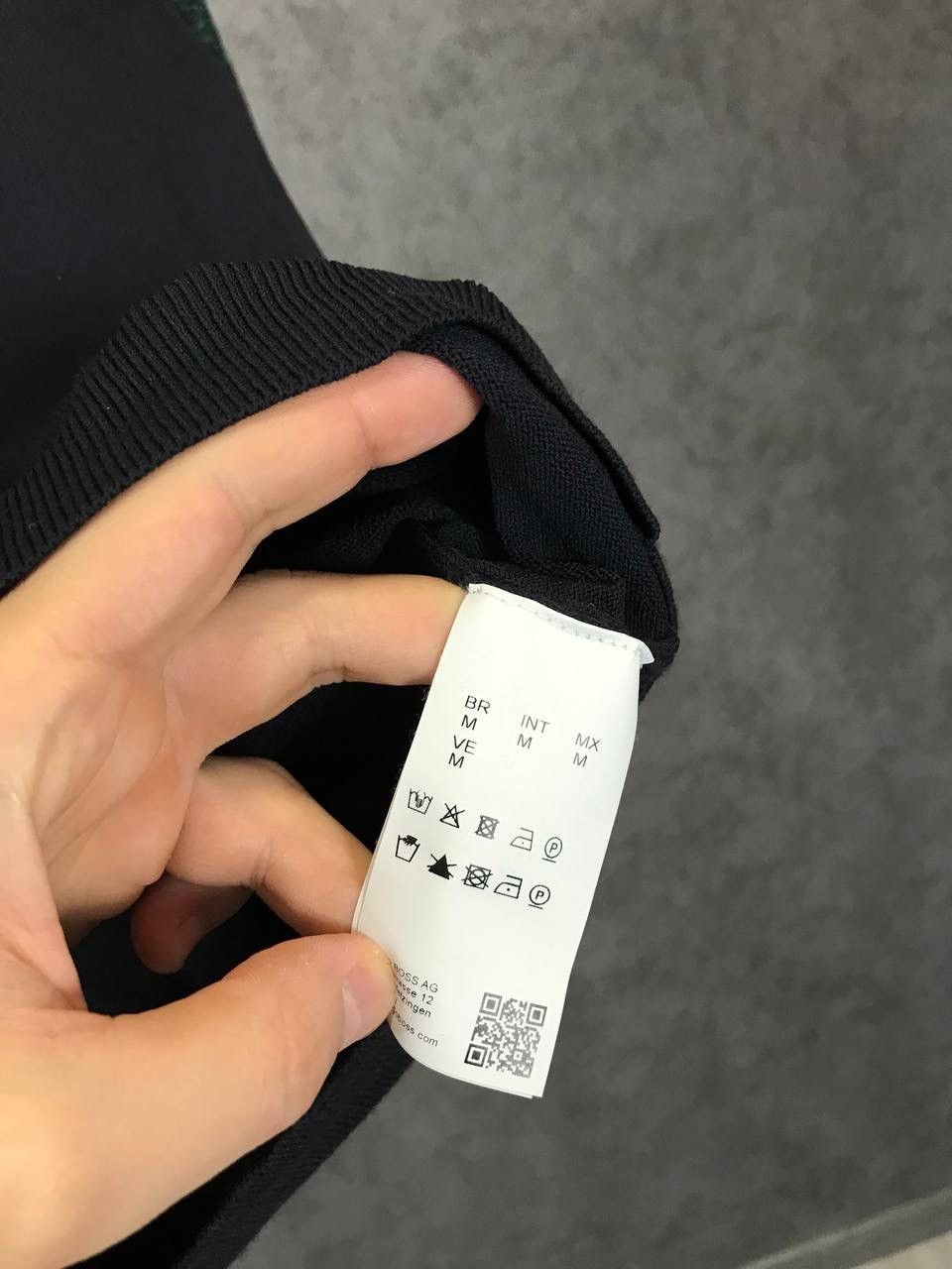Hugo Boss Hugo Boss 1/4 zip sweater Size US S / EU 44-46 / 1 - 4 Thumbnail