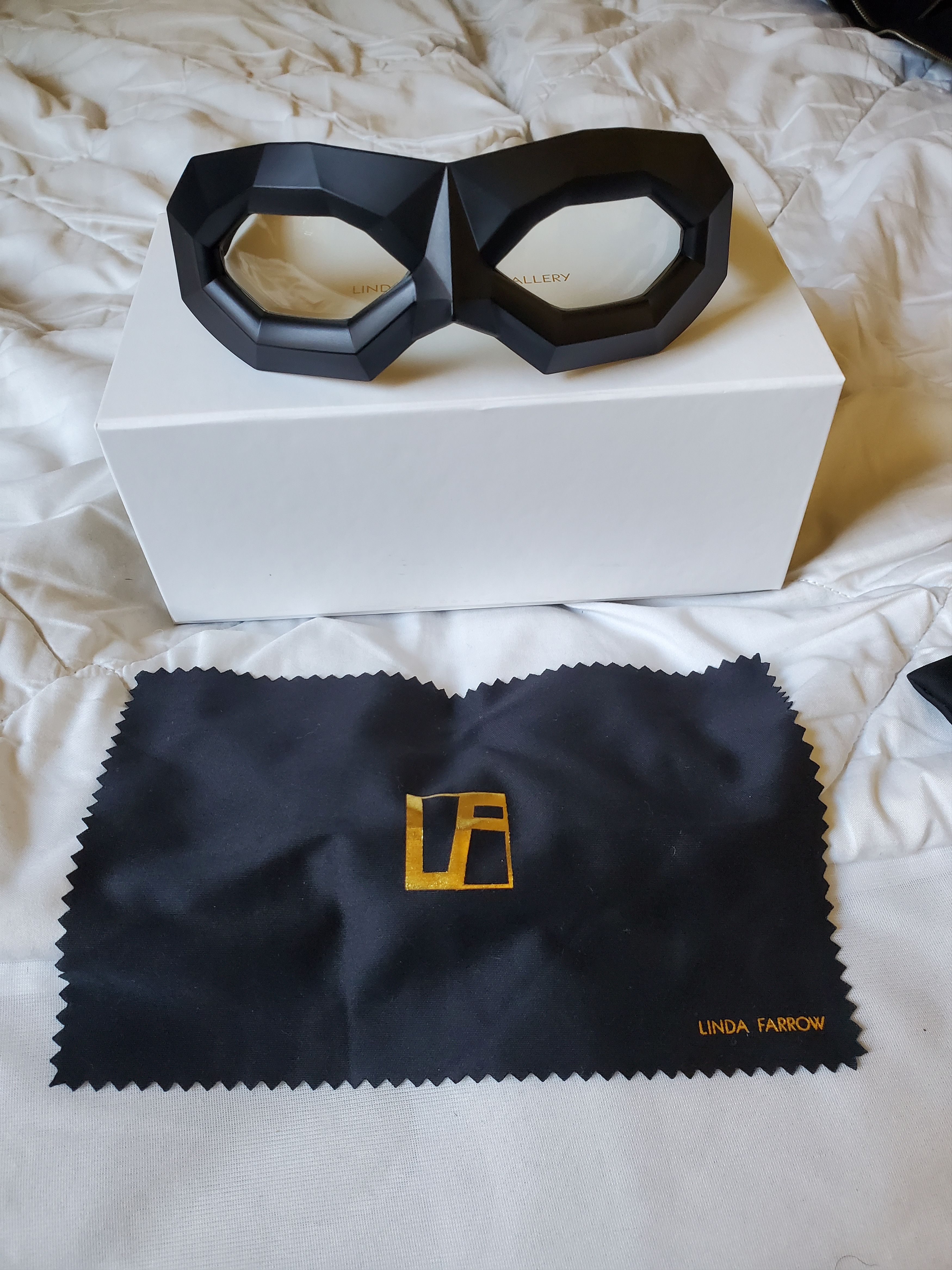 Linda Farrow Crystal Diamond Mask Sunglasses Black Size ONE SIZE - 1 Thumbnail