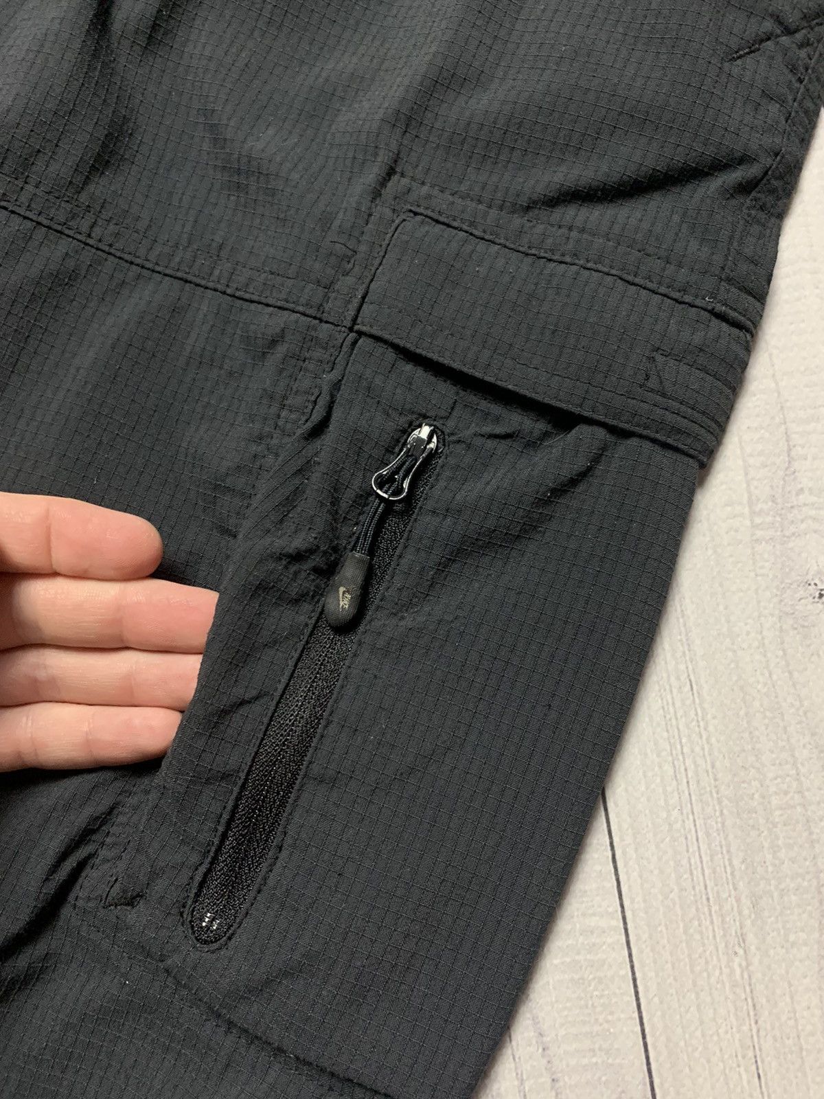 Nike × Vintage Vintage Nike cargo pants size 34 pocket Y2K Size US 34 / EU 50 - 4 Thumbnail