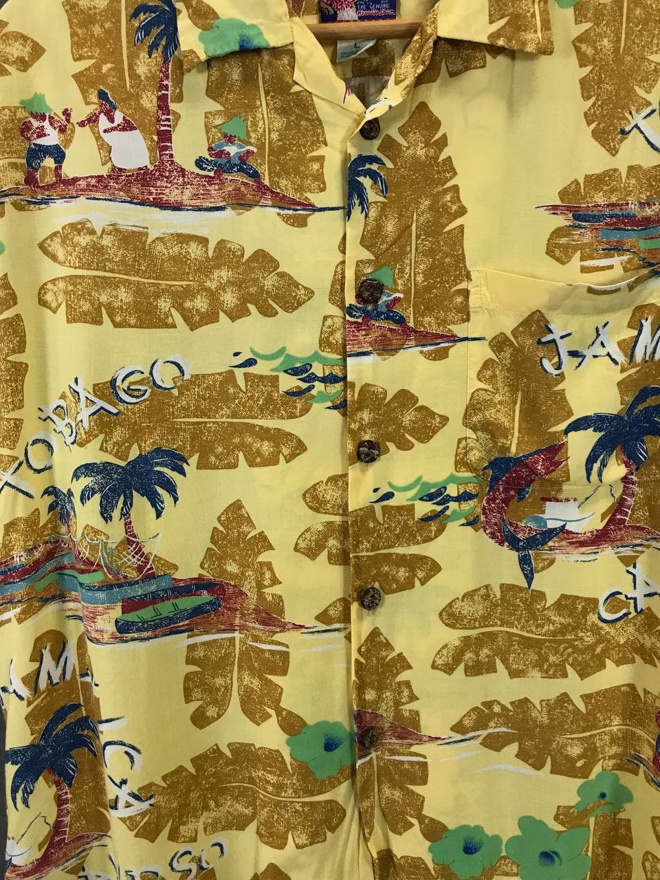 Other Hawaiian crazy made in USA vintage rayon shirt Size US L / EU 52-54 / 3 - 3 Thumbnail