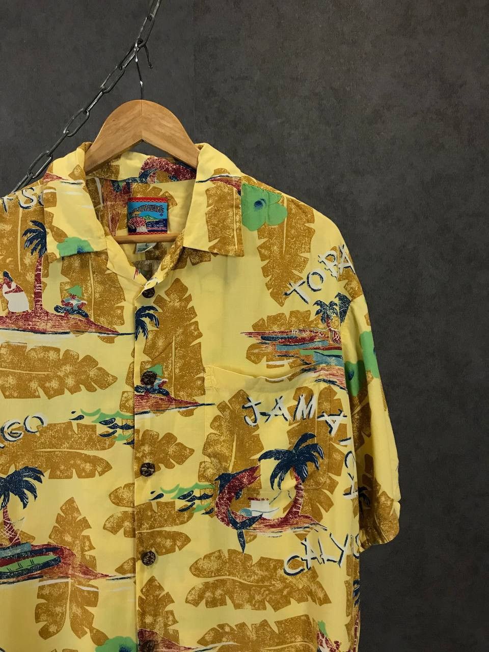 Other Hawaiian crazy made in USA vintage rayon shirt Size US L / EU 52-54 / 3 - 2 Thumbnail