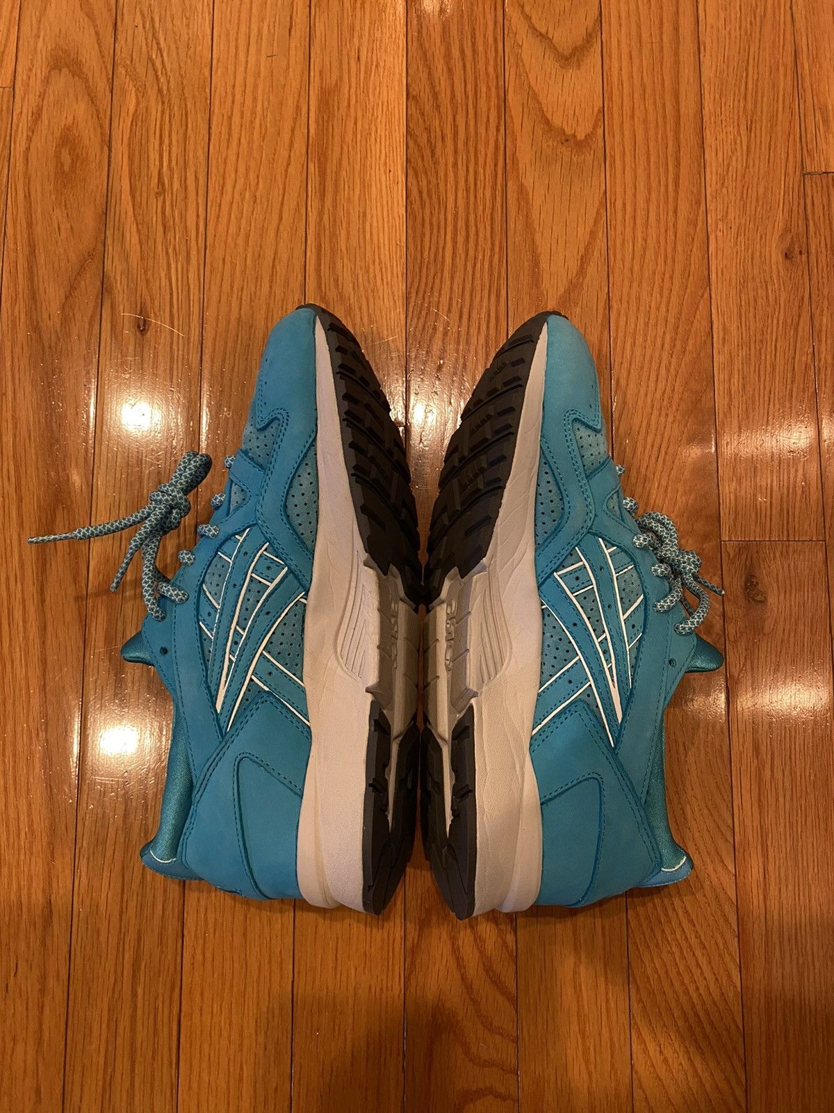 Asics Ronnie Fieg Asic Cove Gel-Lyte V Size US 9 / EU 42 - 3 Thumbnail