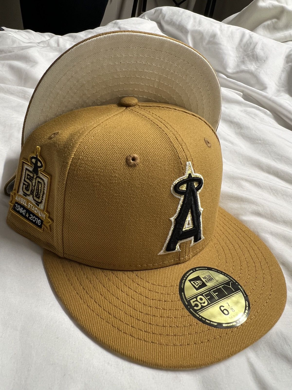 New Era Exclusive Anaheim Angels Fitted Brown Tan Angela 6 7/8 Size ONE SIZE - 4 Thumbnail