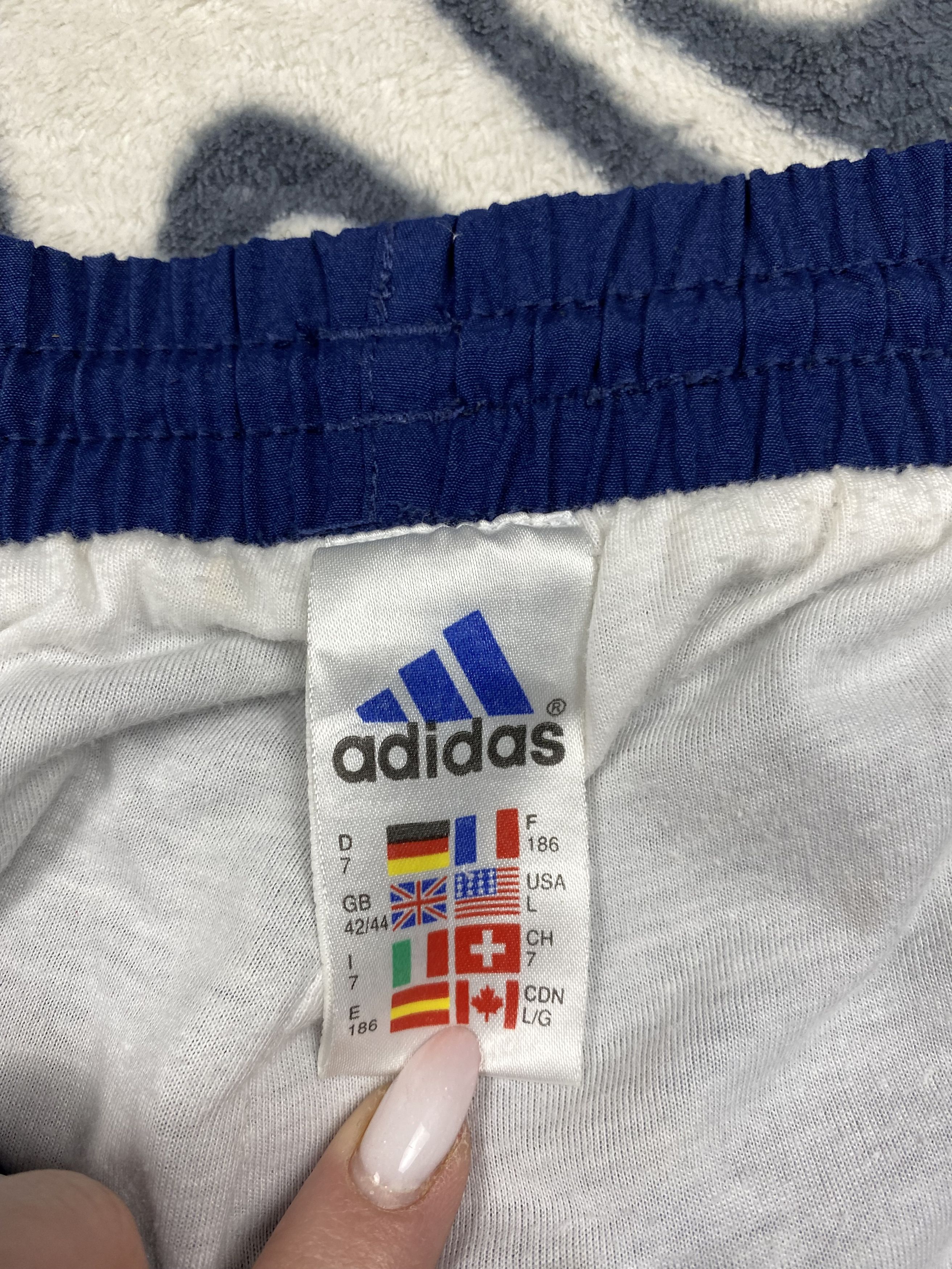 Adidas Adidas Vintage Mens Nylon Baggy Track Pants Y2K Size US 34 / EU 50 - 5 Thumbnail