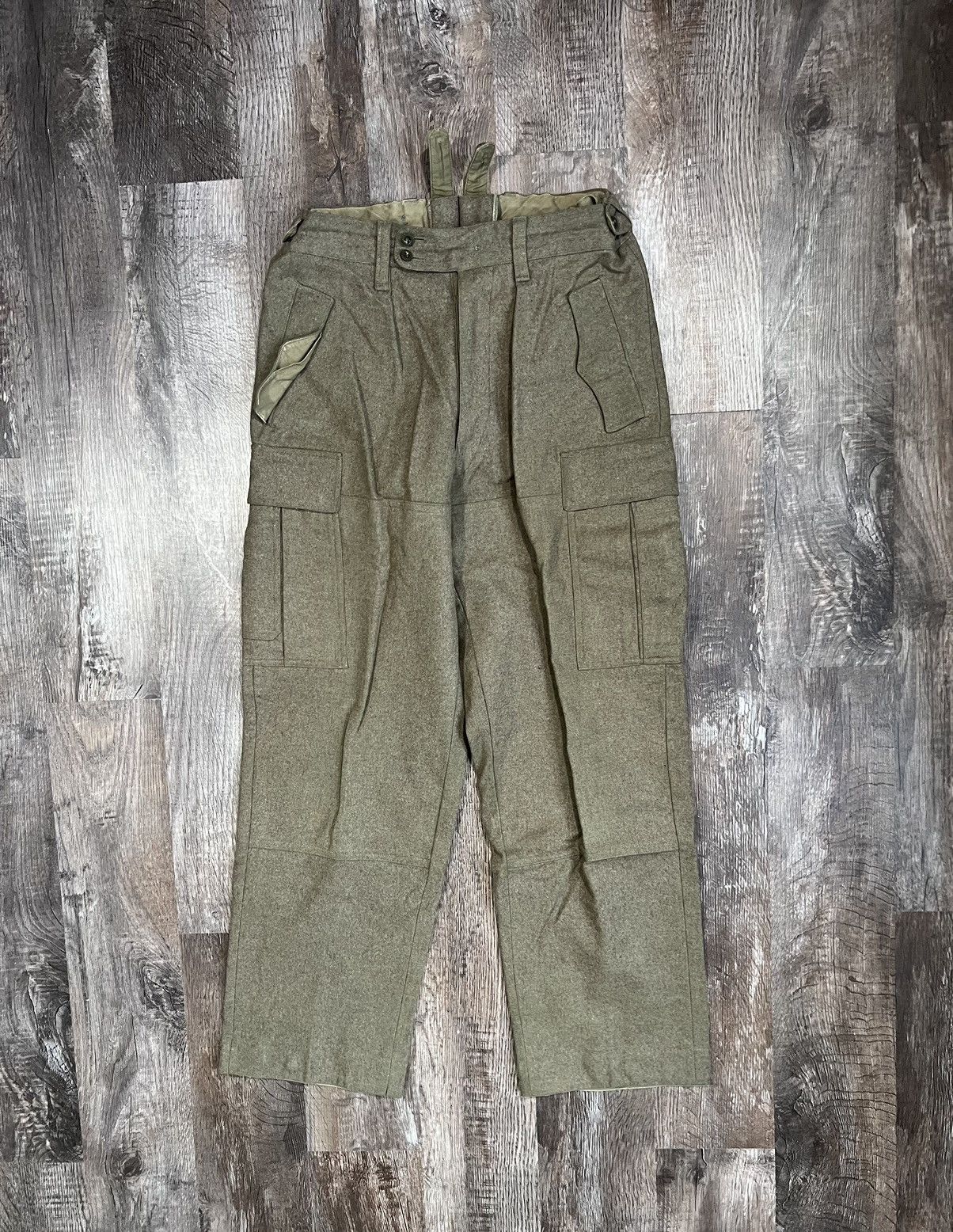 Vintage Vintage Army Wool Pants Size US 30 / EU 46 - 1 Preview