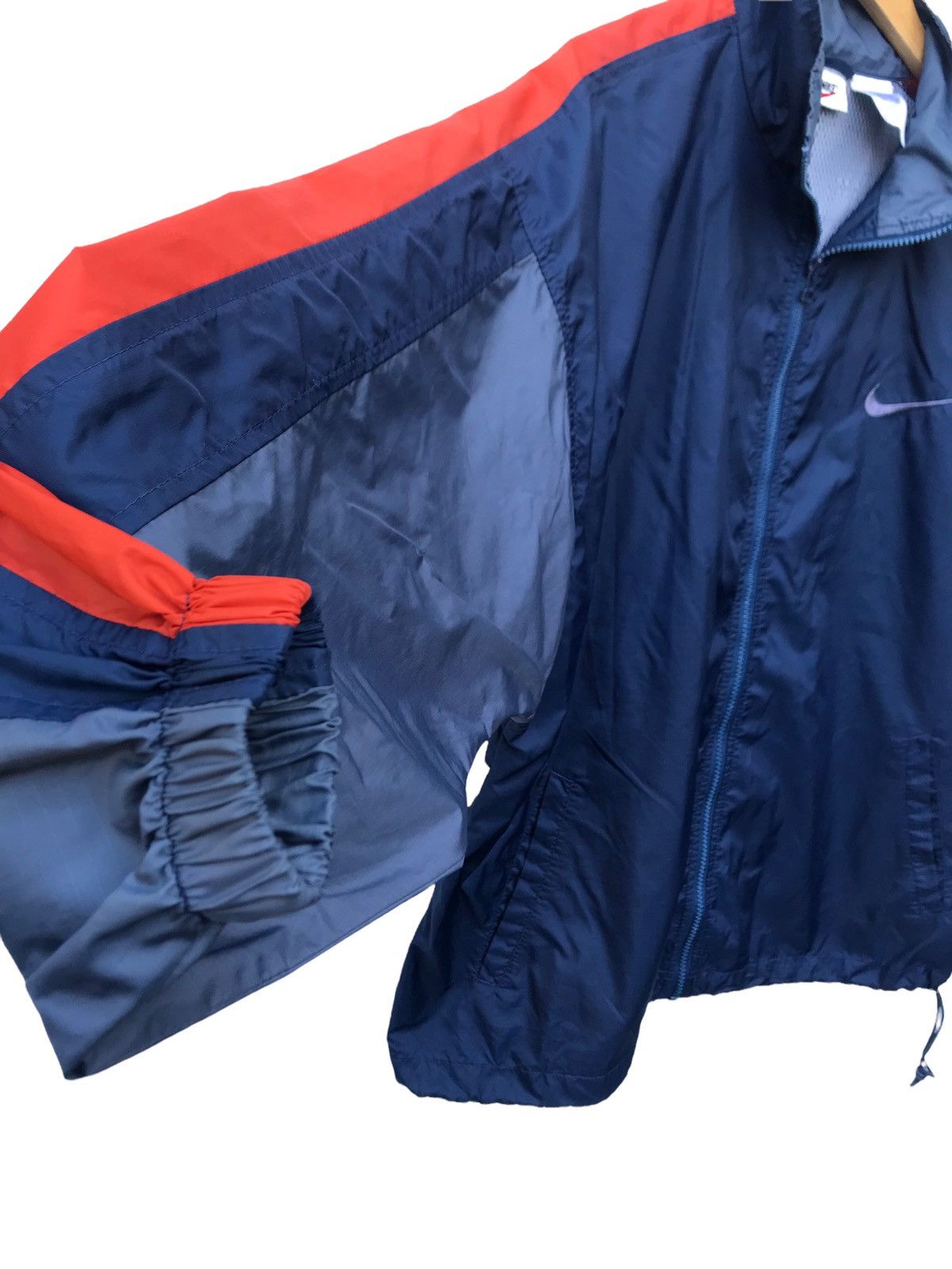 Nike Vintage 90s Nike Swoosh Windbreaker Jacket Size US L / EU 52-54 / 3 - 3 Thumbnail