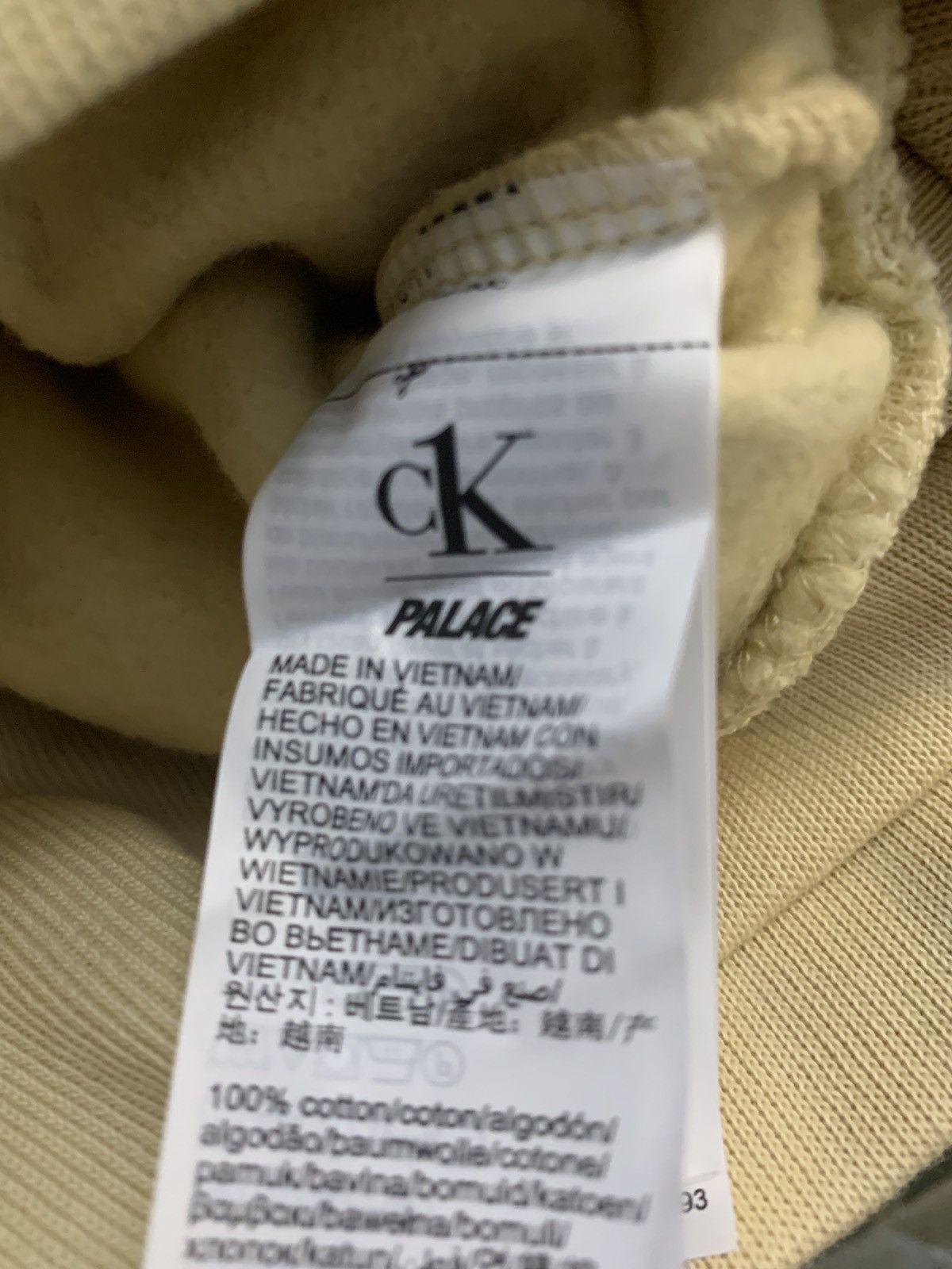 Calvin Klein × Palace Palace x Calvin Klein Tri Ferg Hoodie Wheat Size US L / EU 52-54 / 3 - 10 Thumbnail