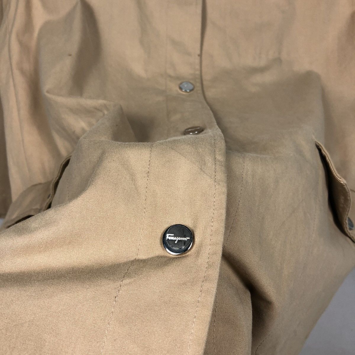 Salvatore Ferragamo Salvatore Ferragamo Monogram Inside Trench Jacket Size US M / EU 48-50 / 2 - 10 Thumbnail