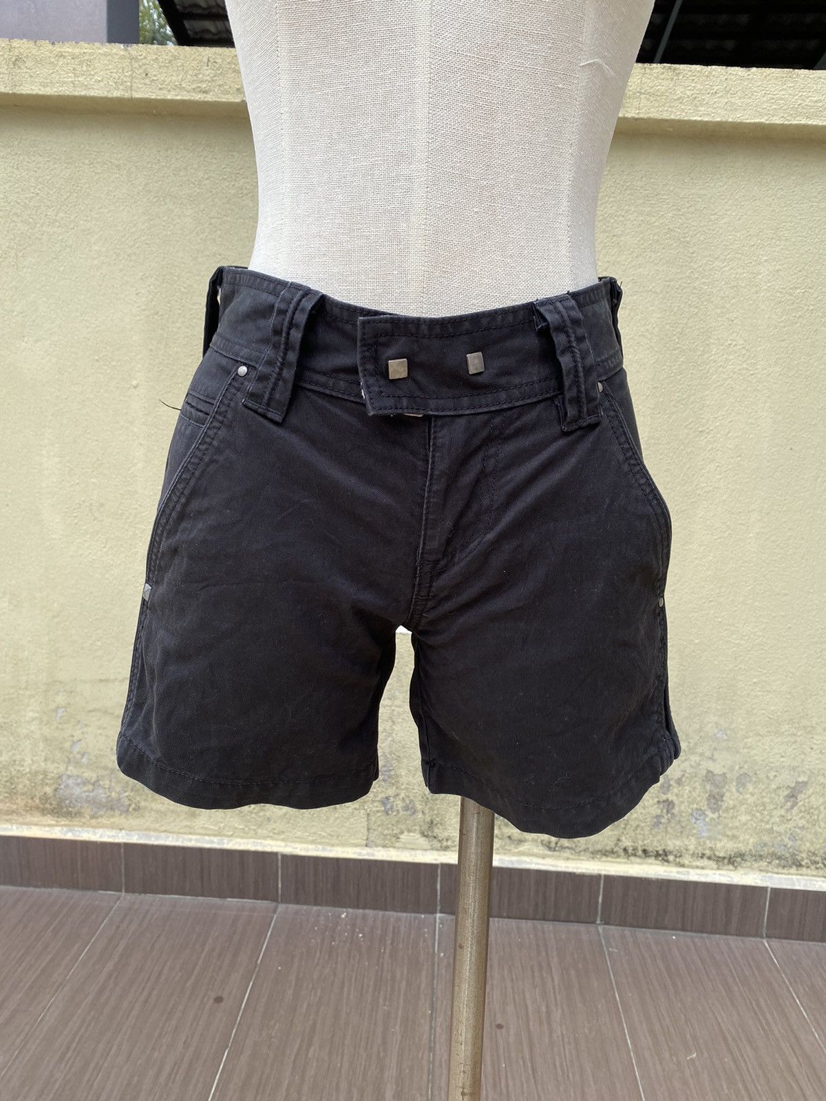 Diesel black short Size 28" / US 6 / IT 42 - 9 Thumbnail