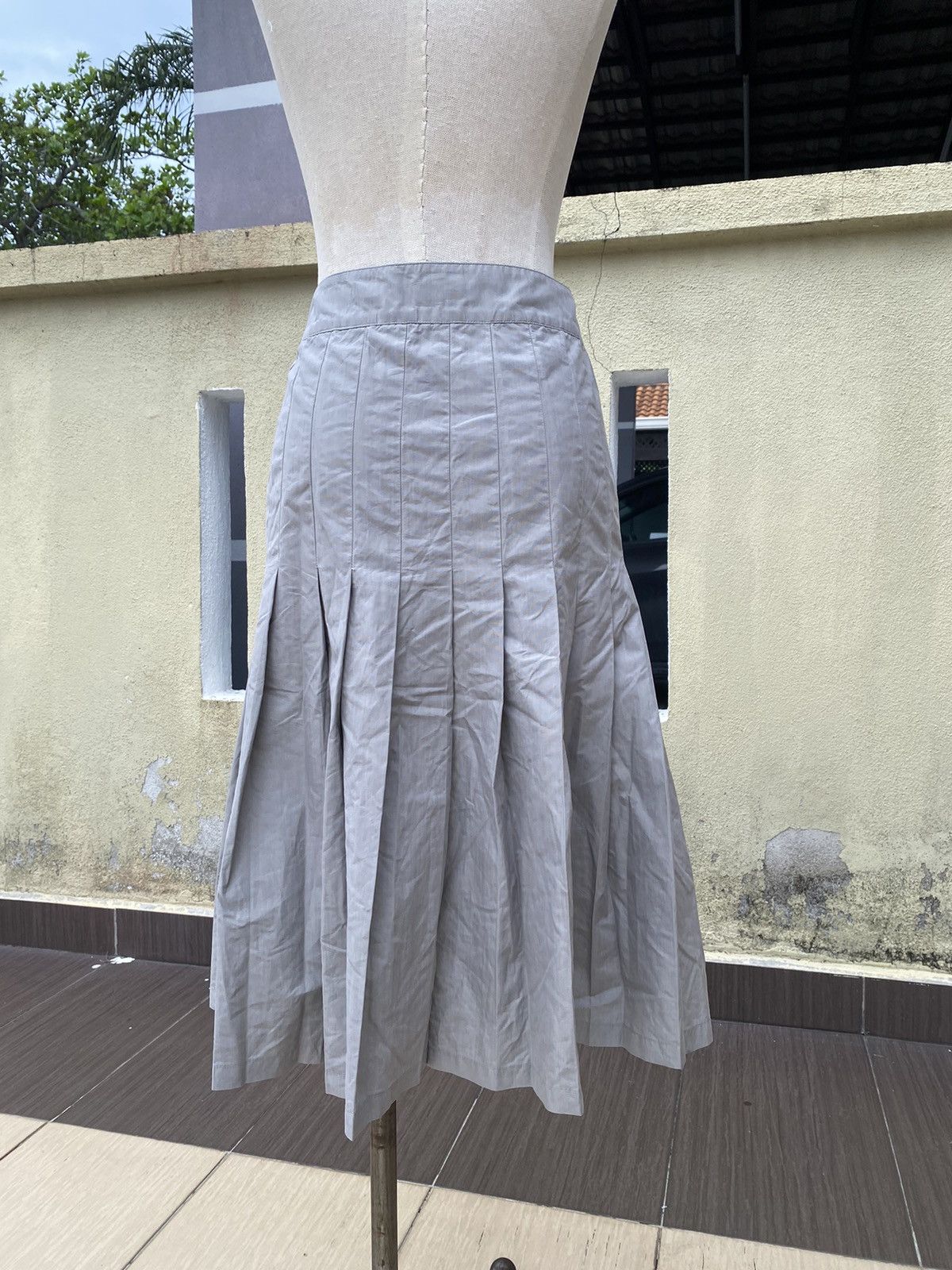 Margaret Howell vintage pleated midi Size 27" / US 4 / IT 40 - 4 Thumbnail