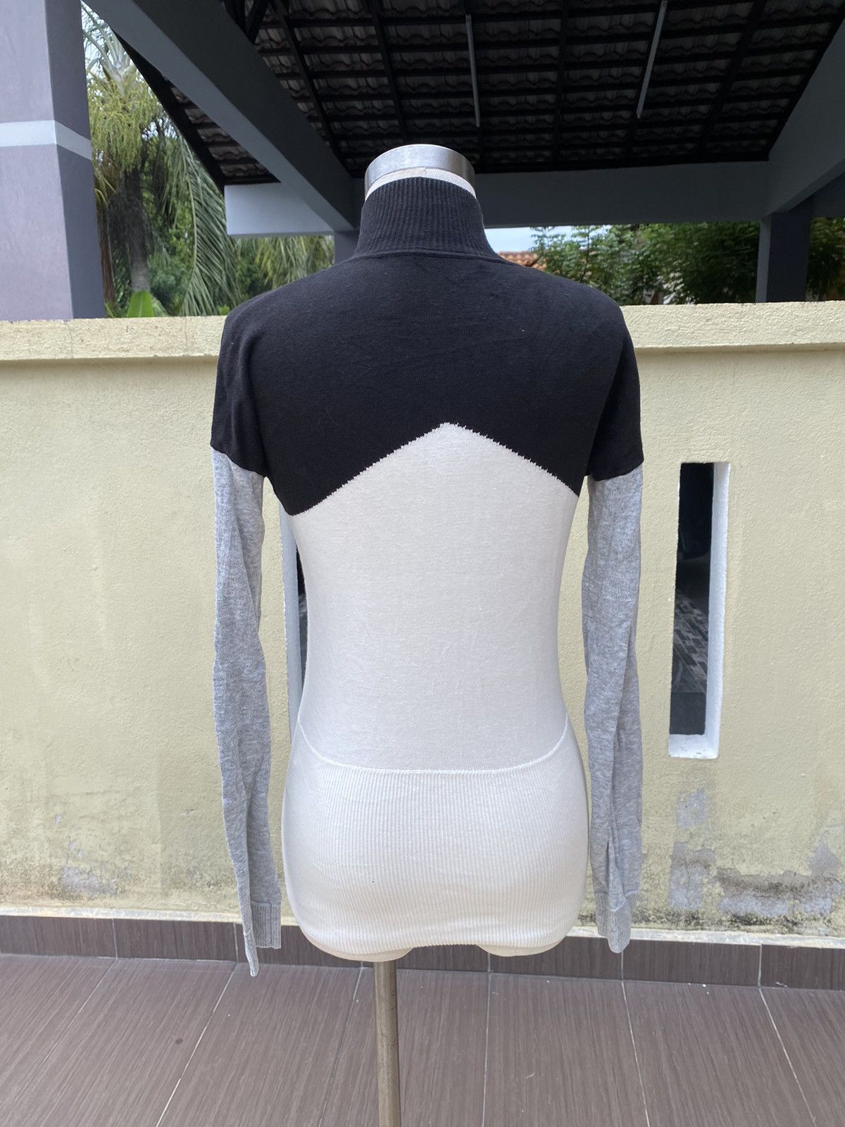 Armani Exchange 3tone sweater Size XS / US 0-2 / IT 36-38 - 4 Thumbnail