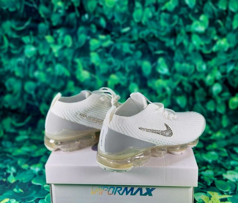 Vapormax 2024 x swarovski