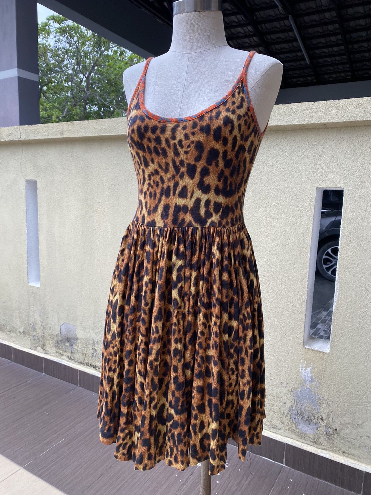 G.V.G.V. leopard printed Size S / US 4 / IT 40 - 2 Thumbnail