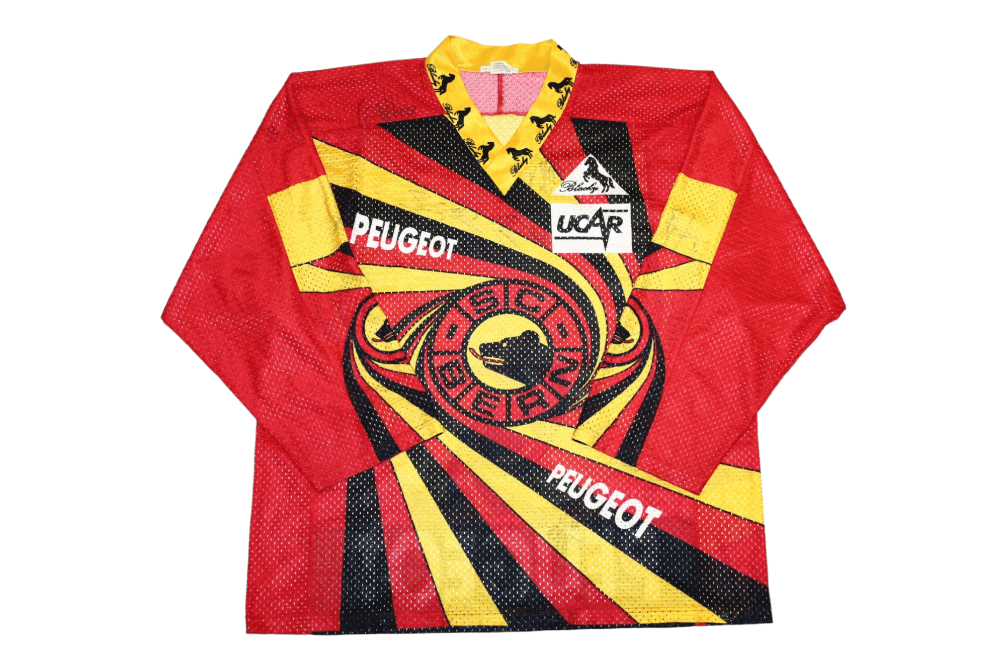 image of Hockey Jersey x Vintage VTG Sc Bern Switzerland Hockey Team Jersey in Red, Men's (Size Medium)
