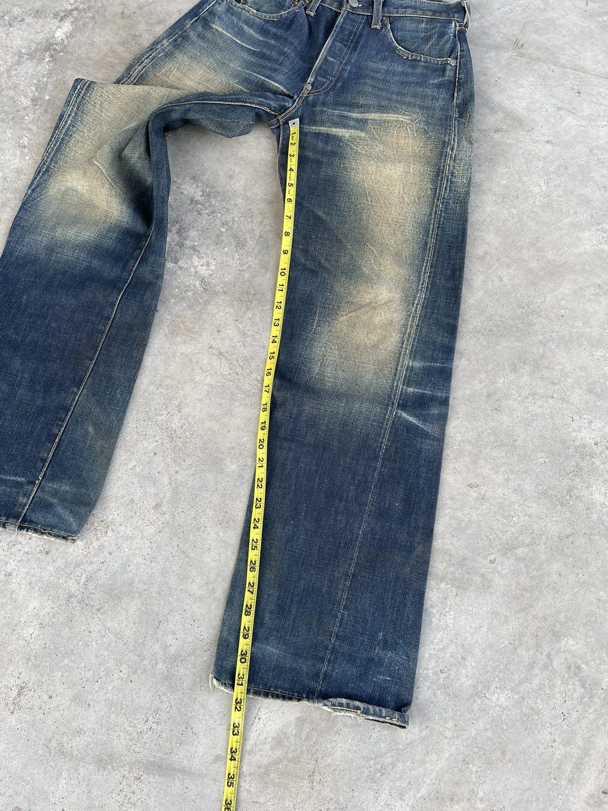Levi's Vintage Clothing Levi’s Capital E back buckle 501XX made in japan Size US 30 / EU 46 - 21 Thumbnail