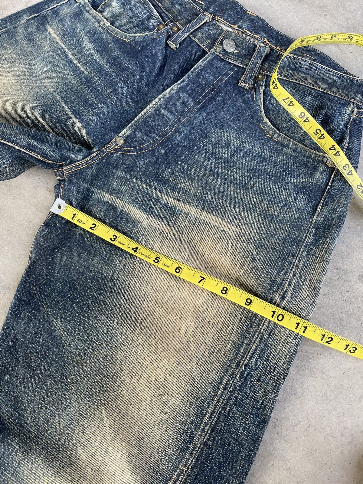 Levi's Vintage Clothing Levi’s Capital E back buckle 501XX made in japan Size US 30 / EU 46 - 18 Thumbnail