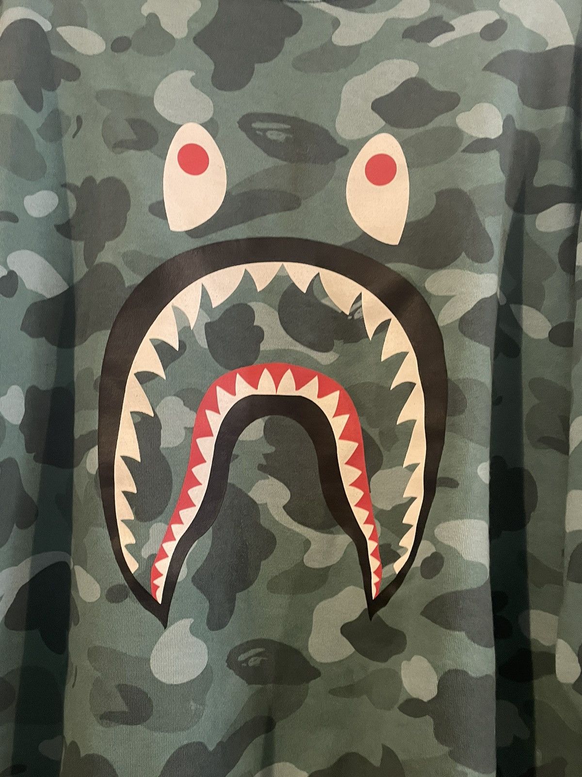 Bape Bape Shark Camo Sweatshirt Size US XL / EU 56 / 4 - 2 Thumbnail