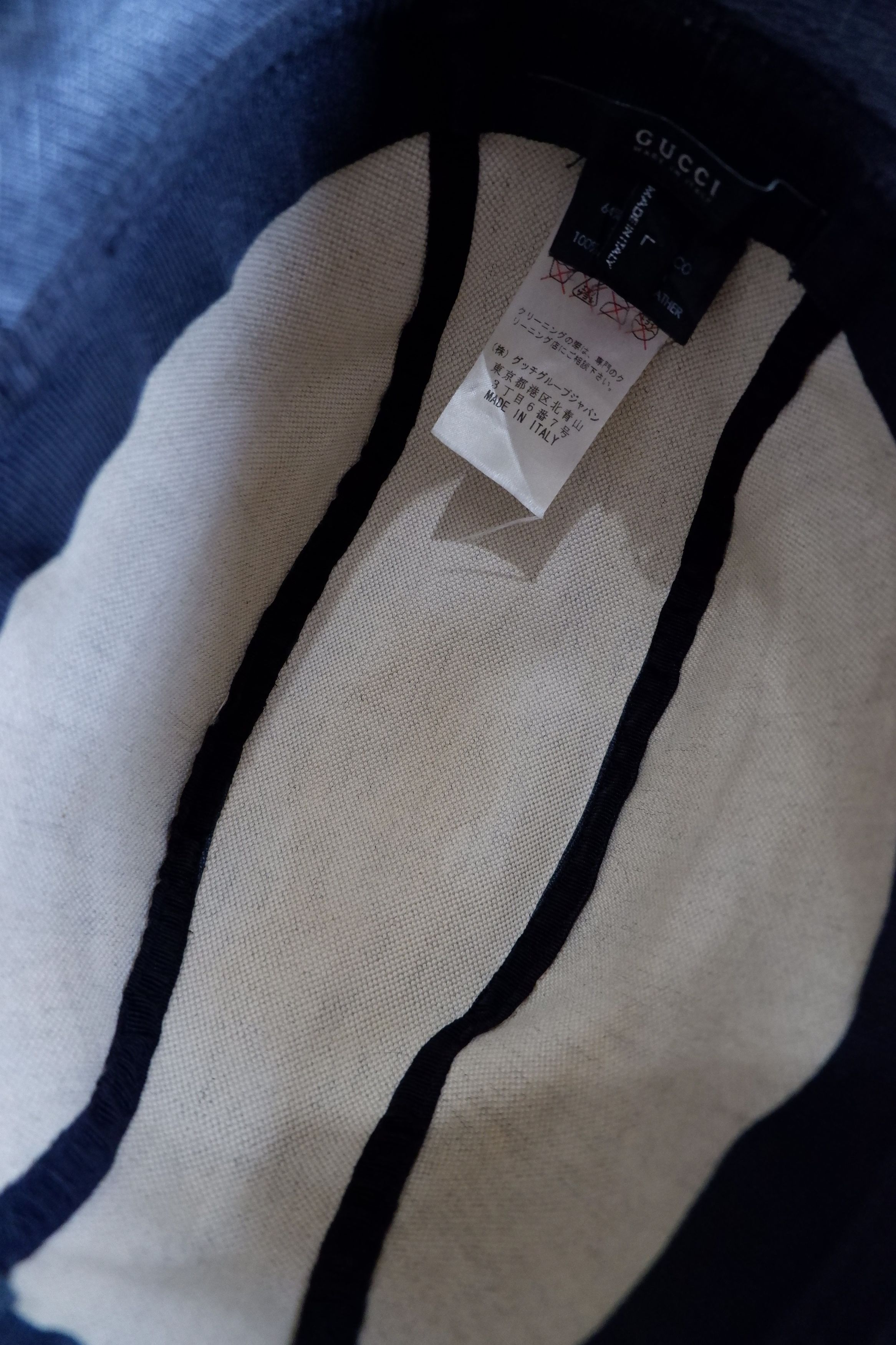 Gucci Gucci Monogram PVC Bucket Hat Made in italy (58cm) Size ONE SIZE - 8 Thumbnail