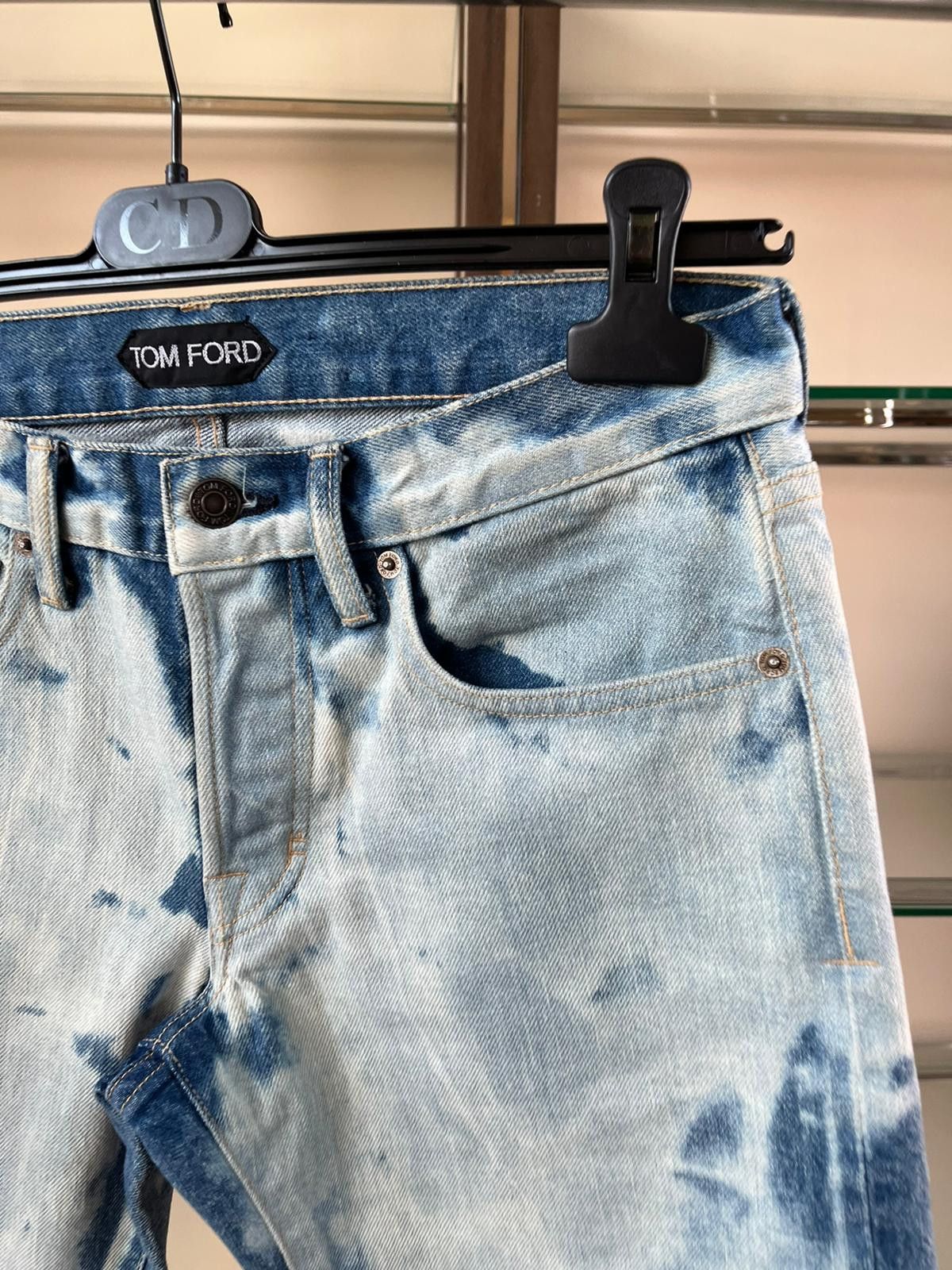 Tom Ford Bleach Spot Slim Fit Denim in Blue/White Size US 30 / EU 46 - 9 Thumbnail