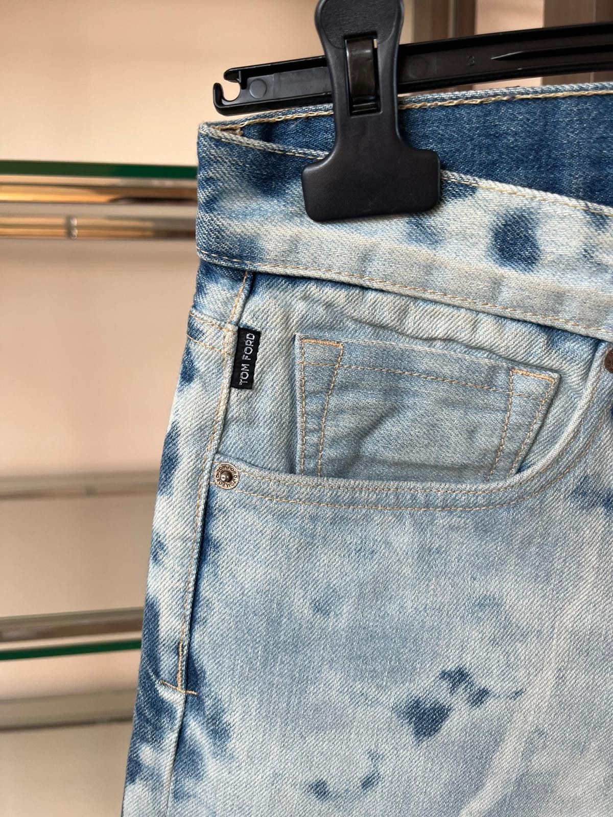 Tom Ford Bleach Spot Slim Fit Denim in Blue/White Size US 30 / EU 46 - 10 Thumbnail