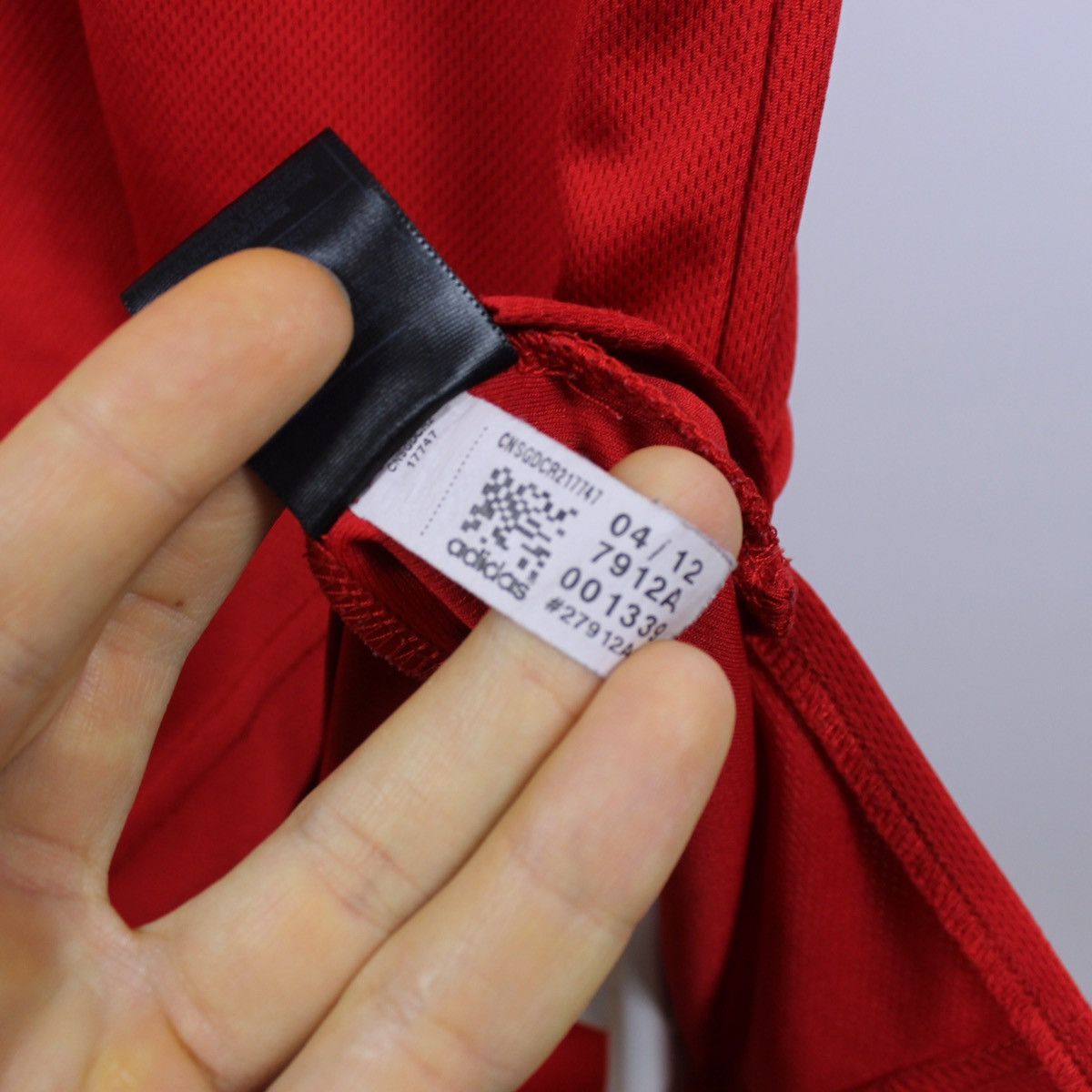 Adidas Vintage Jersey Adidas Chicago Bulls 1 Rose Size US M / EU 48-50 / 2 - 7 Thumbnail