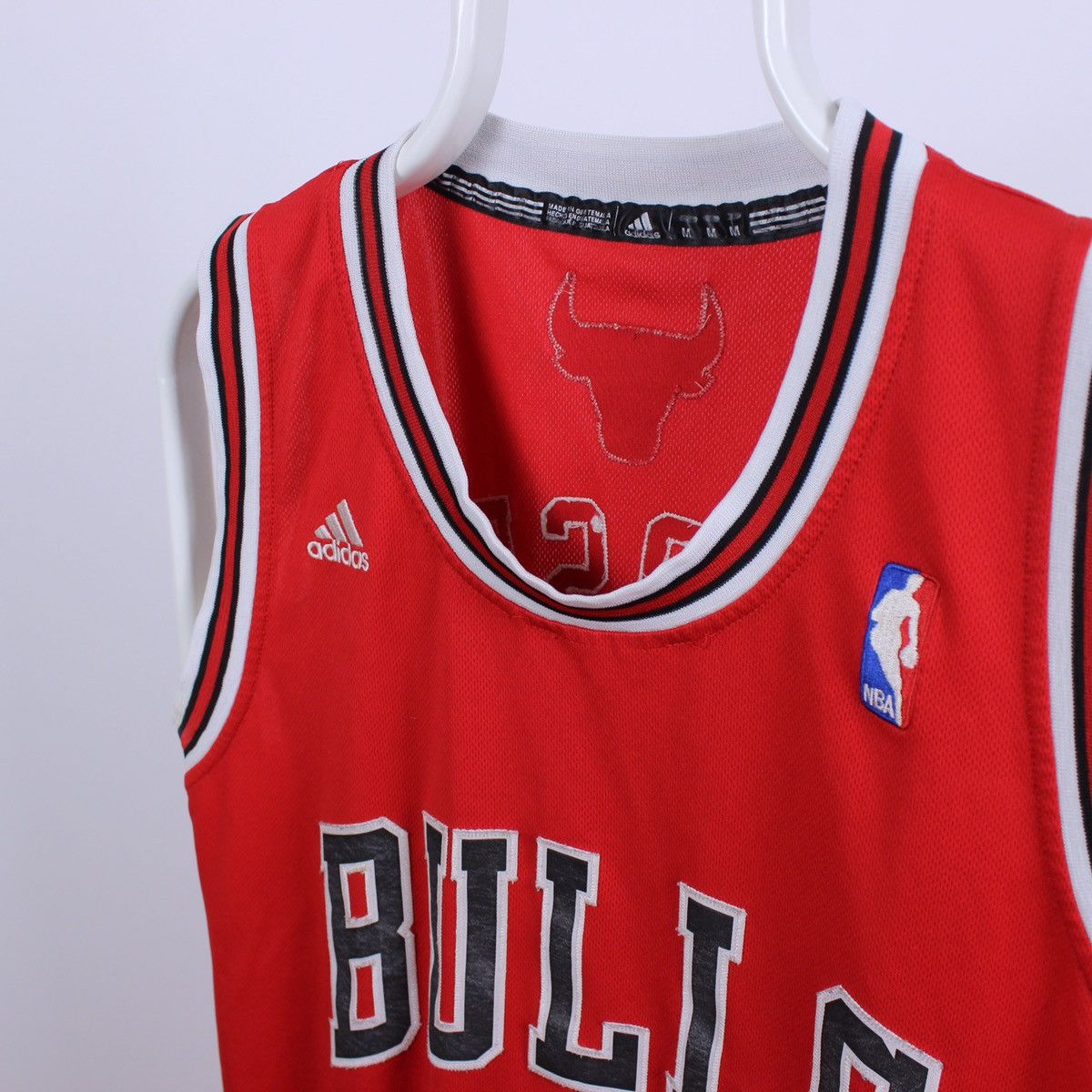 Adidas Vintage Jersey Adidas Chicago Bulls 1 Rose Size US M / EU 48-50 / 2 - 3 Thumbnail