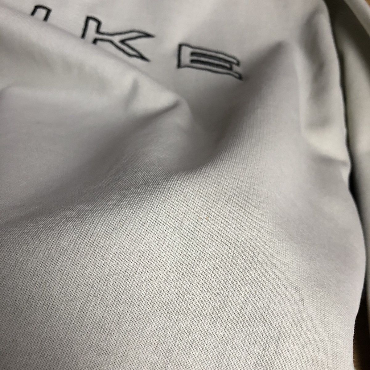 Nike Nike big logo vintage sweatshirt y2k Size US L / EU 52-54 / 3 - 12 Thumbnail