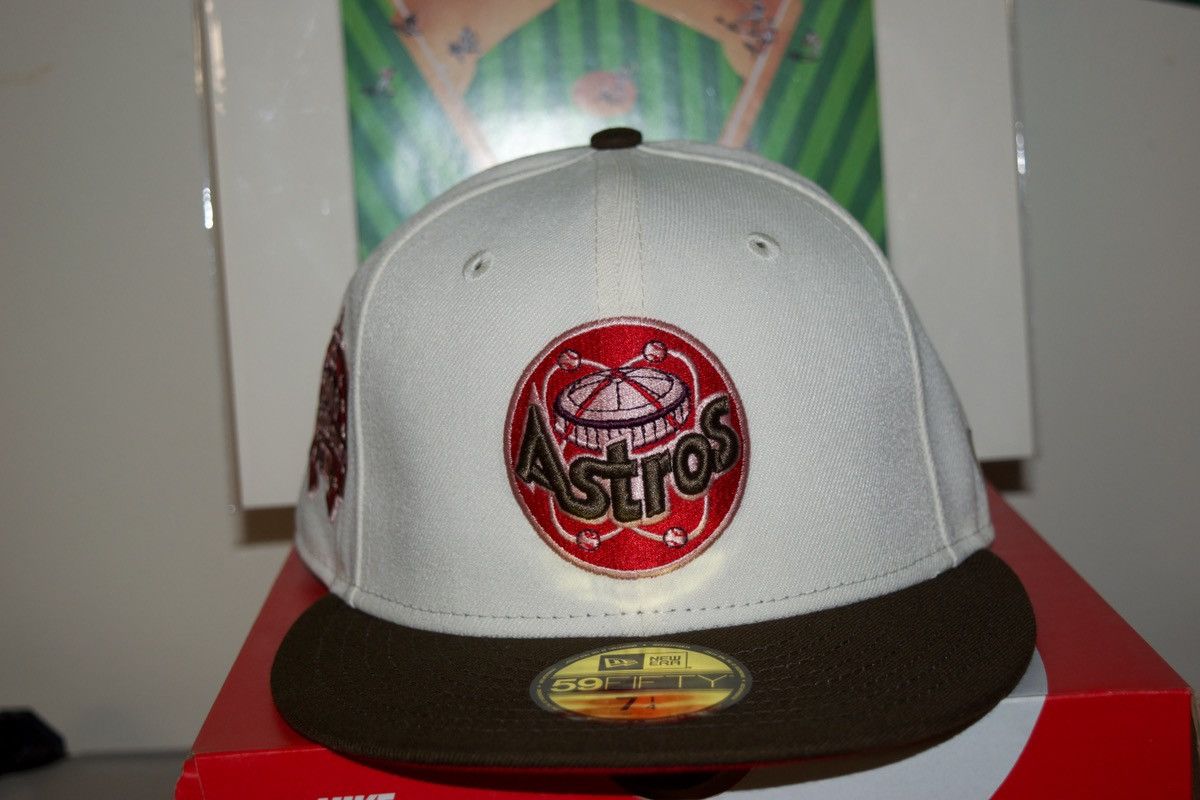MLB × New Era Capanova Exclusive Double Scoop Houston Astros size 7 1/4 Size ONE SIZE - 1 Thumbnail