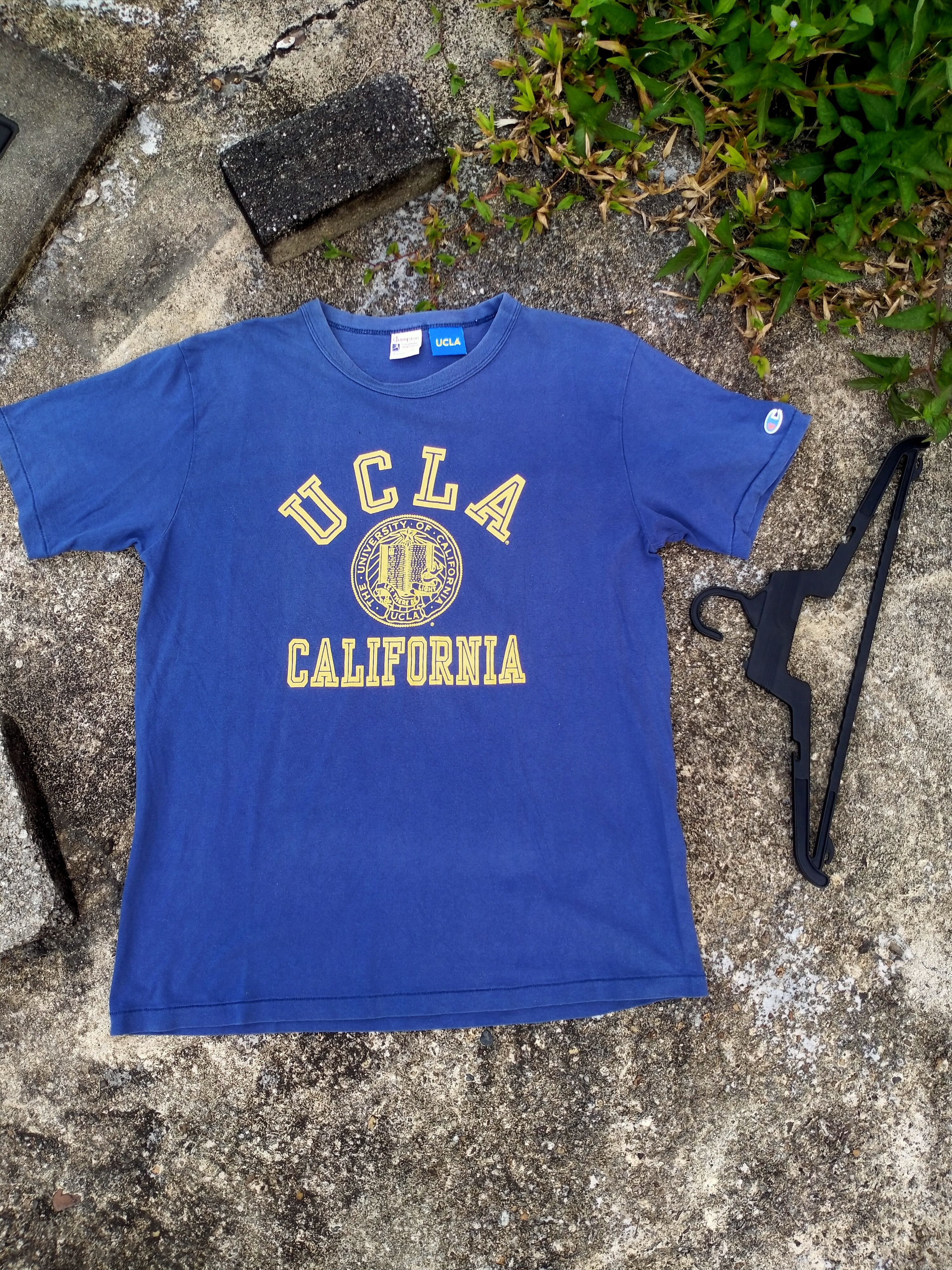 Champion × Vintage CHAMPION X UCLA BIG LOGO SHIRT Size US XL / EU 56 / 4 - 1 Thumbnail