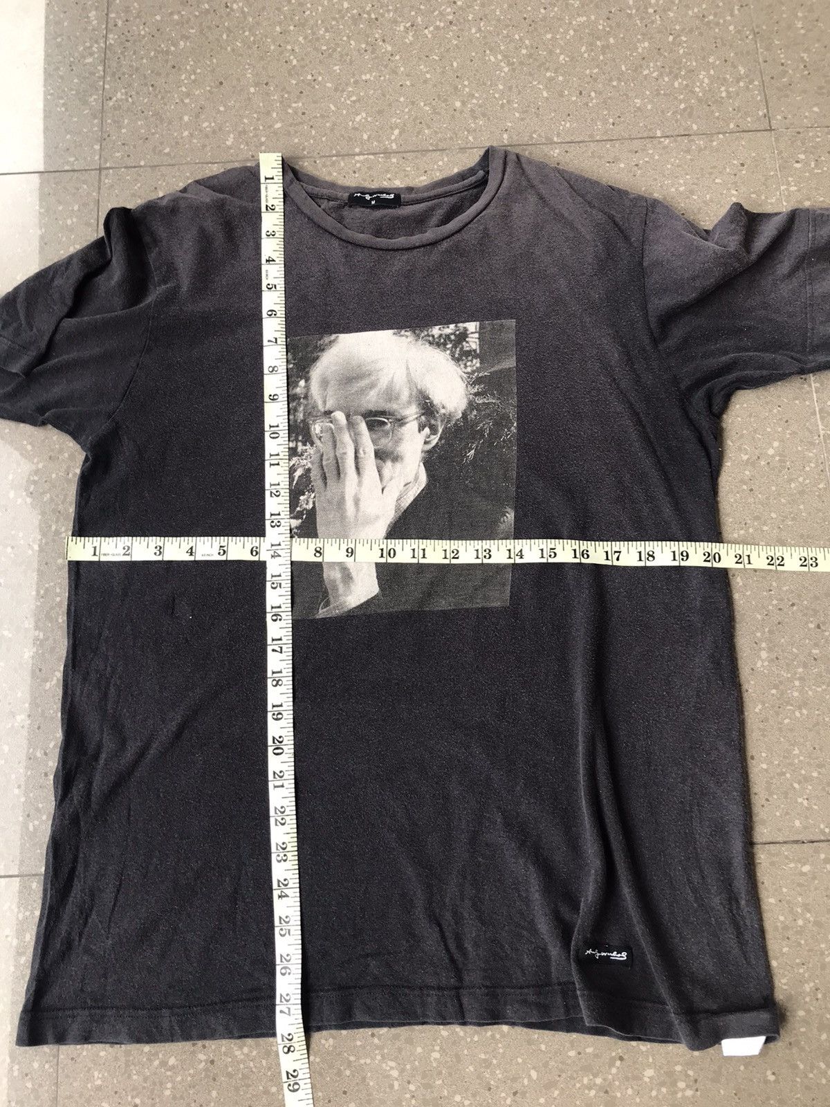 Andy Warhol Vintage Y2K Andy Warhol Tshirt pop art portrait faded black Size US M / EU 48-50 / 2 - 5 Thumbnail