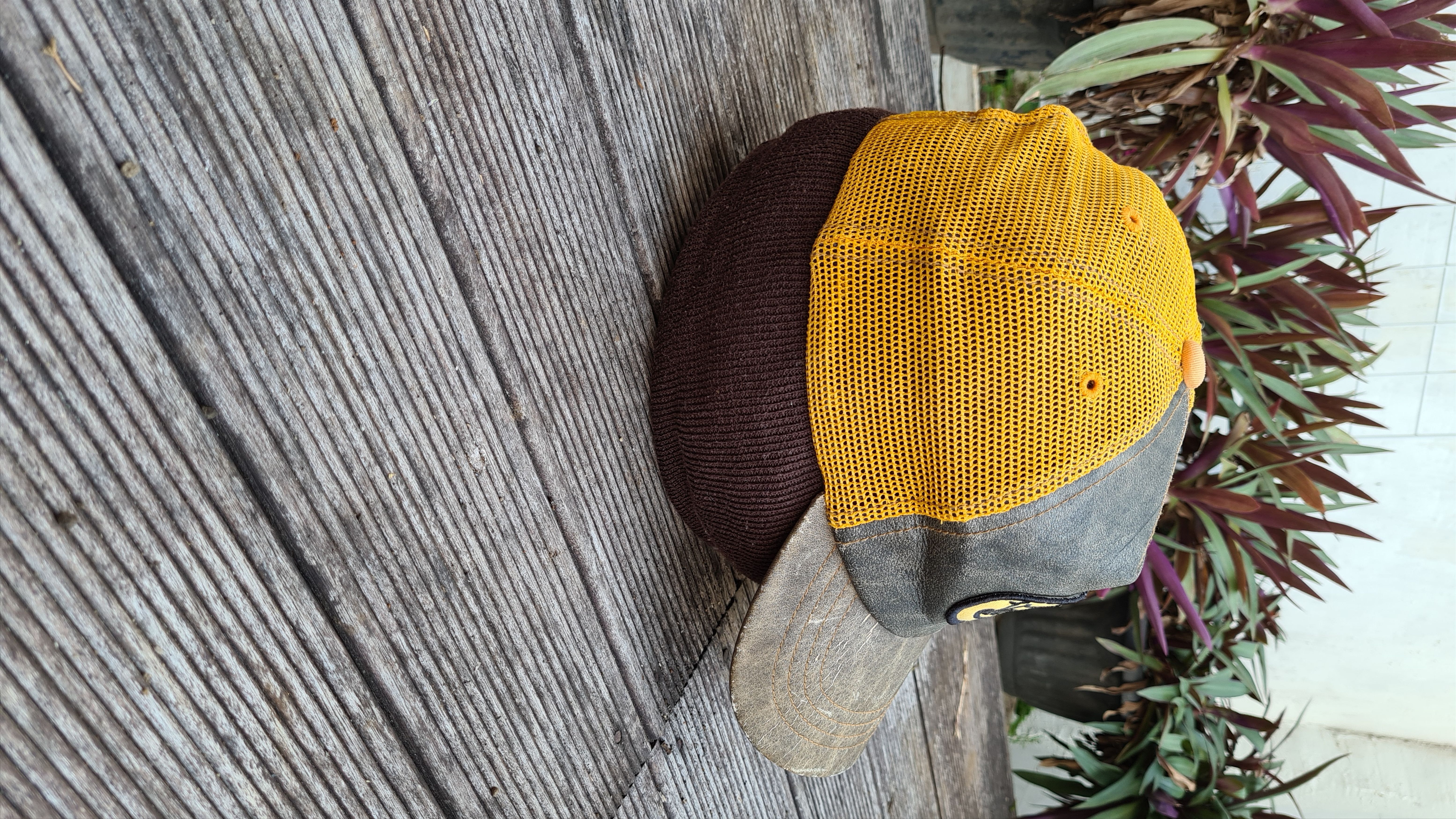 Vintage × Von Dutch Leather Von Dutch Trucker Hat Size ONE SIZE - 5 Thumbnail