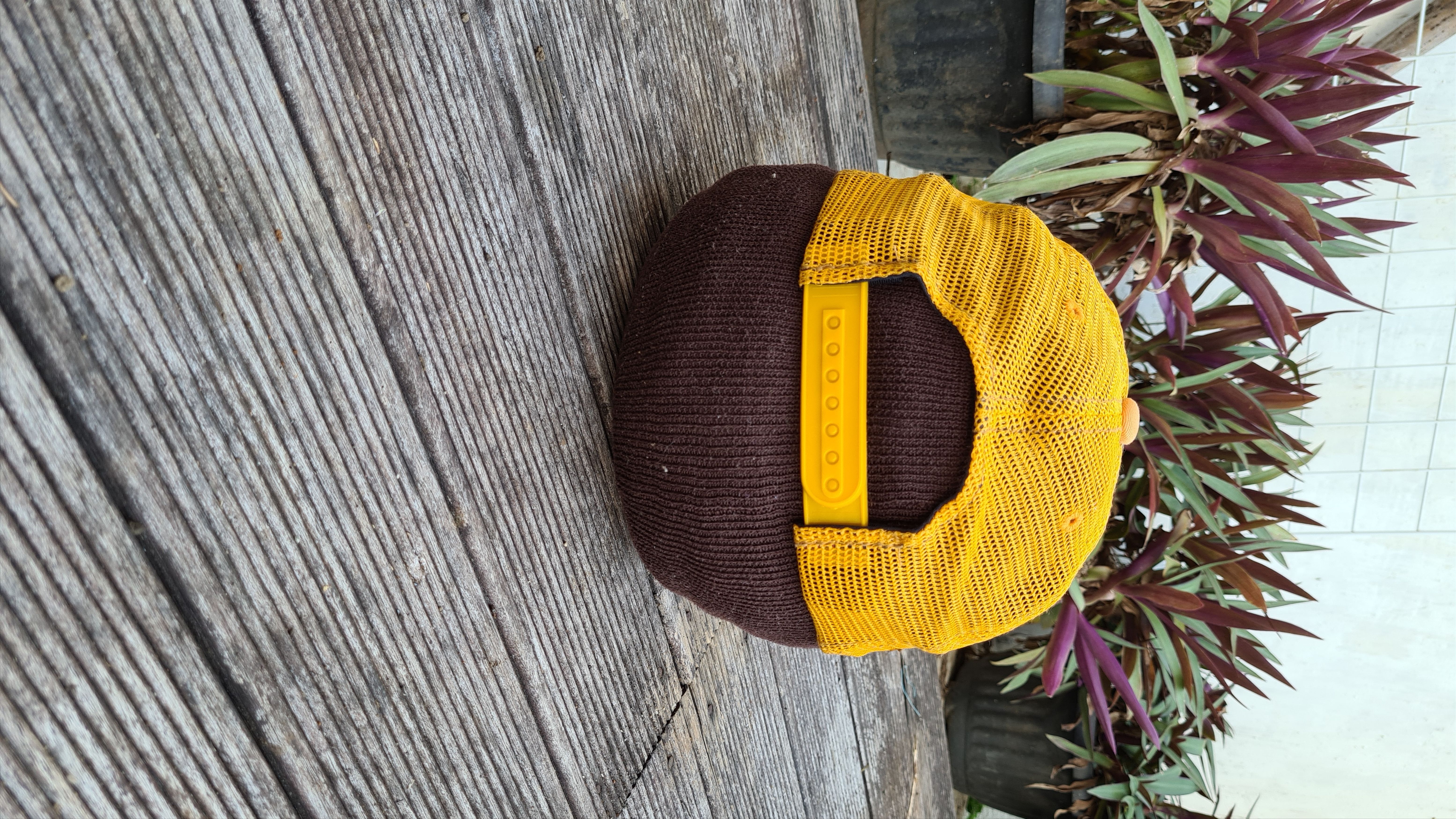 Vintage × Von Dutch Leather Von Dutch Trucker Hat Size ONE SIZE - 4 Thumbnail