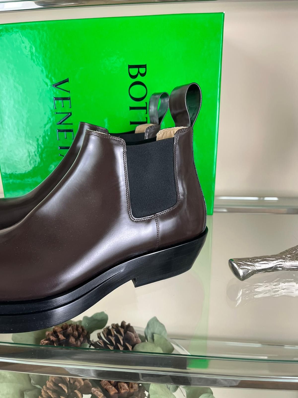 Bottega Veneta Chisel Boots in Osaka Shiny Leather in Dark Brown Size US 13 / EU 46 - 6 Thumbnail